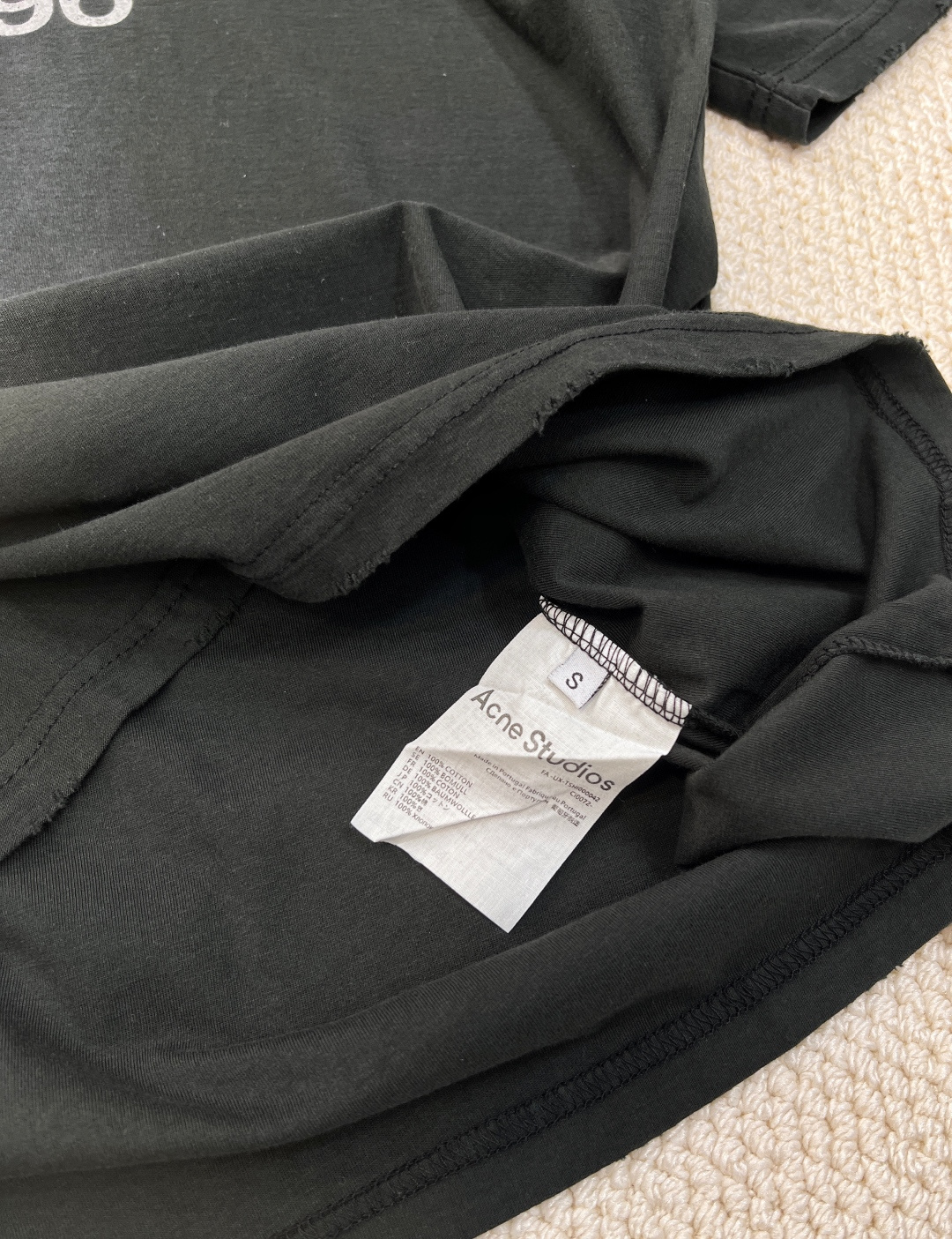 🆕夏季新款 Acne经典1996斯德哥尔摩做旧短袖T恤，水洗黑，领口磨破工艺，做旧复古印花，超薄棉面料，