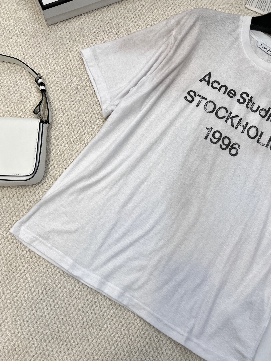 🆕夏季新款 Acne经典1996斯德哥尔摩做旧短袖T恤，水洗黑，领口磨破工艺，做旧复古印花，超薄棉面料，