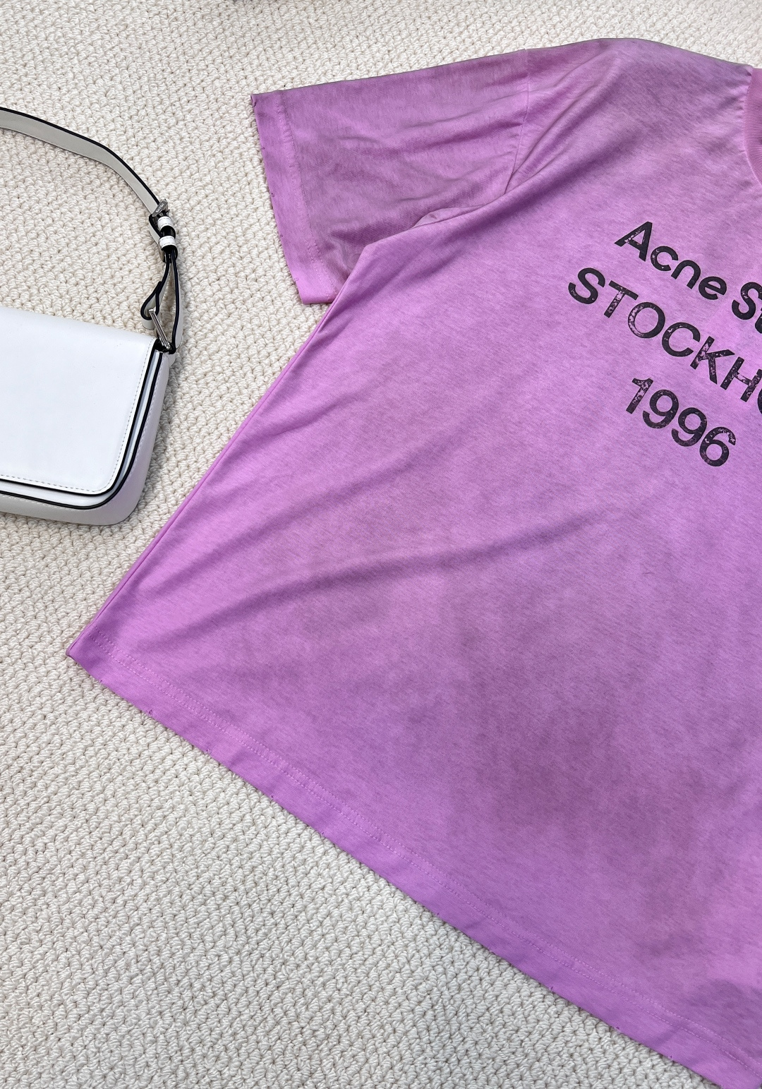 🆕夏季新款 Acne经典1996斯德哥尔摩做旧短袖T恤，水洗黑，领口磨破工艺，做旧复古印花，超薄棉面料，