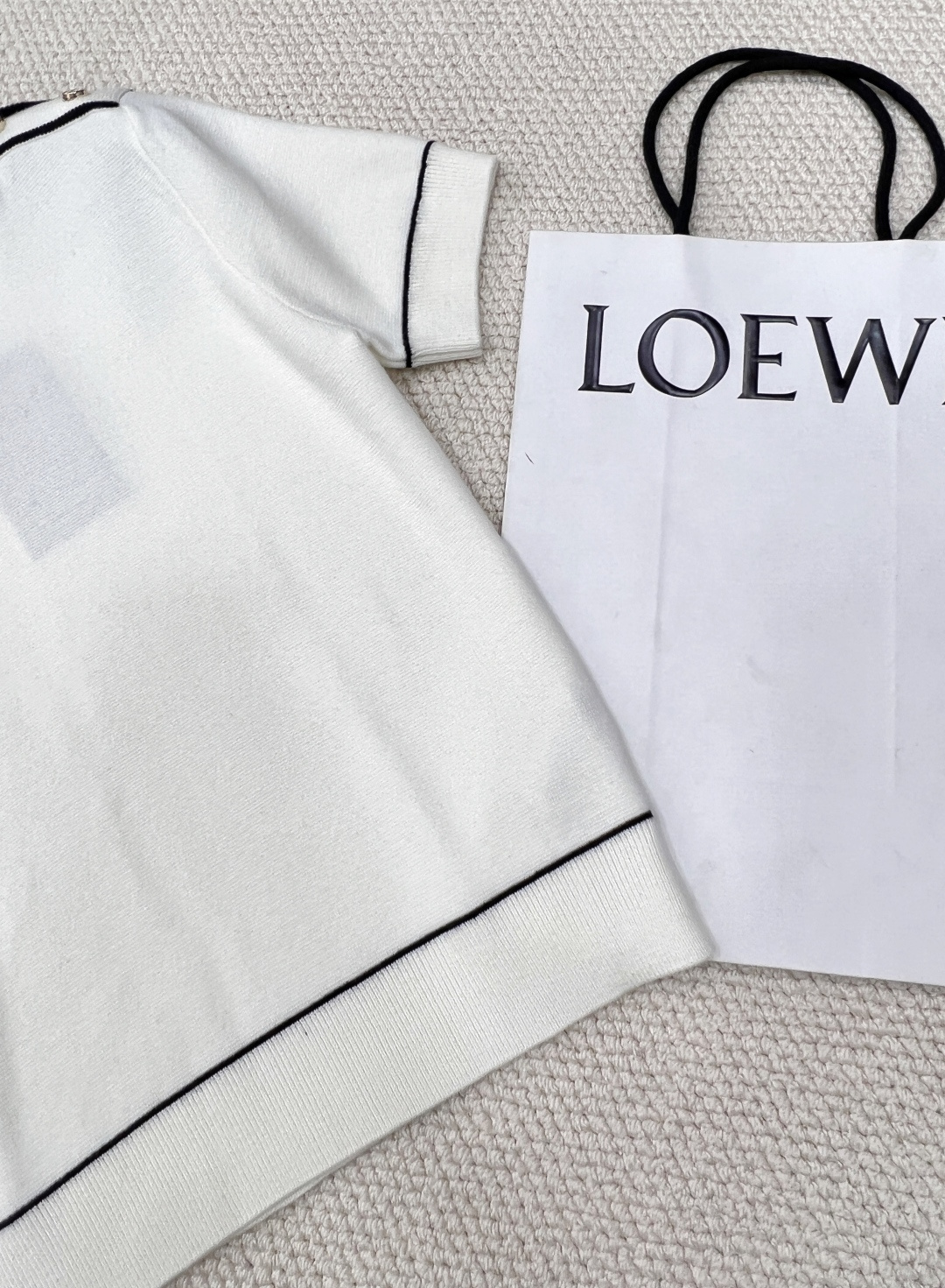 🆕Gucci新款一字领撞色针织短袖，定制YB全棉纱线织造 细腻肌理 柔软舒适 一字领针织短袖裁剪 微微敞