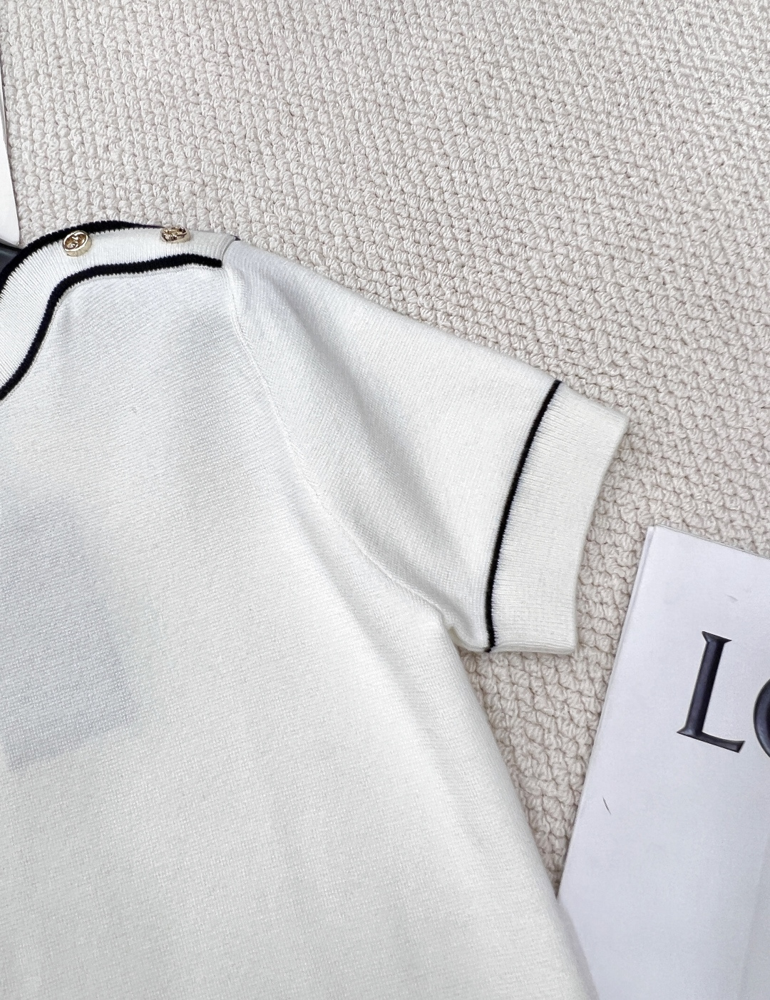 🆕Gucci新款一字领撞色针织短袖，定制YB全棉纱线织造 细腻肌理 柔软舒适 一字领针织短袖裁剪 微微敞