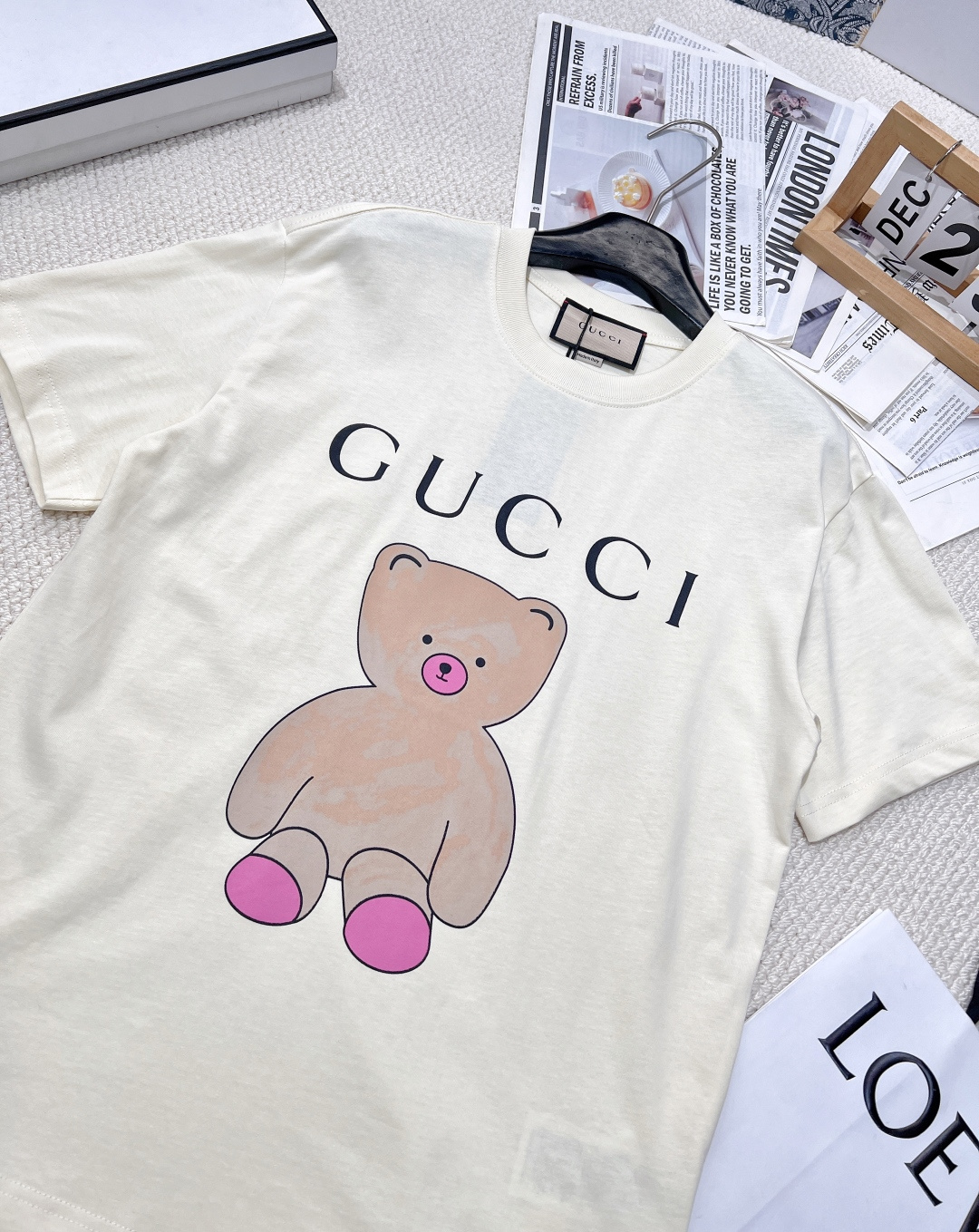 🆕 GUCCI 卡通小熊🐻印花短袖T恤水彩印花可爱帅气又时髦的调调！设计感十足，干净又清爽 满满的青春活