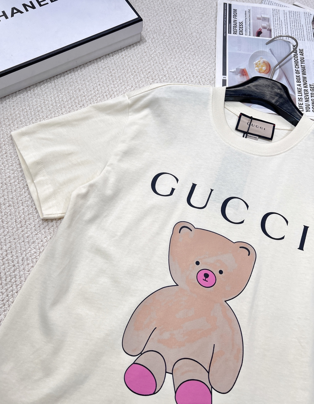 🆕 GUCCI 卡通小熊🐻印花短袖T恤水彩印花可爱帅气又时髦的调调！设计感十足，干净又清爽 满满的青春活