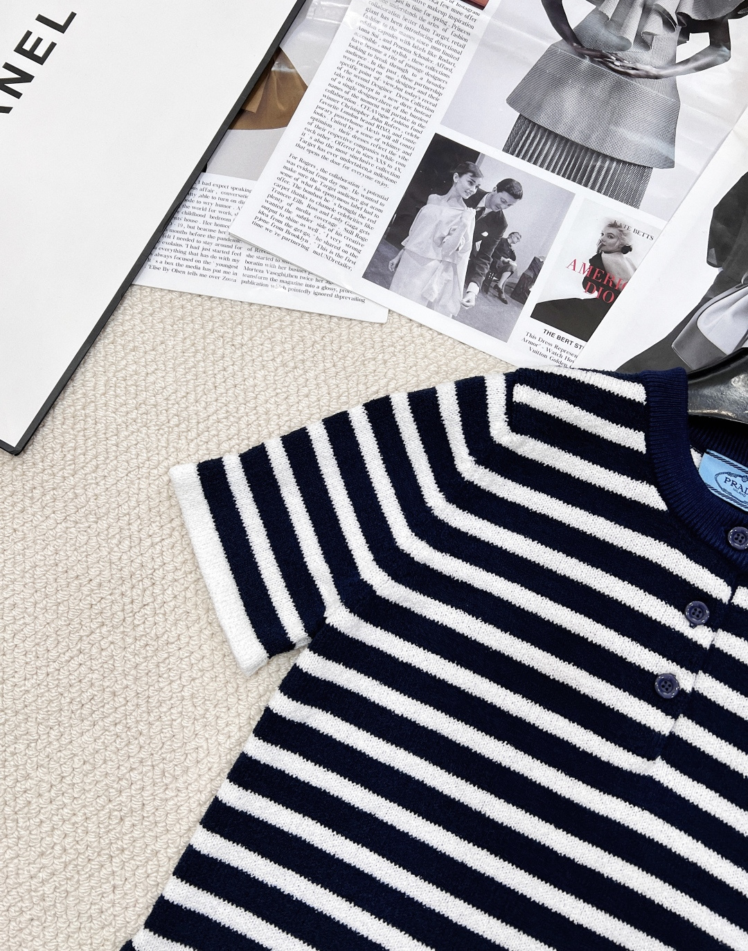 🆕 PRADA 拼色棉质条纹针织Polo领短袖T💗巨巨巨温柔🉑️人的款！上身太好看了、采用德国🇩🇪进口超