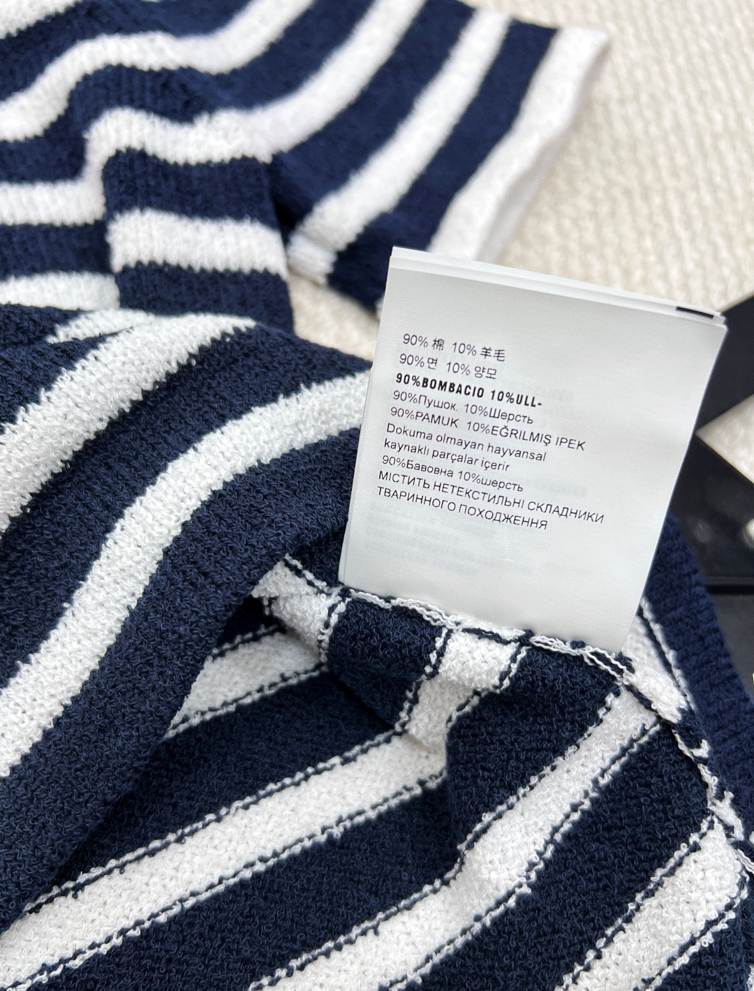 🆕 PRADA 拼色棉质条纹针织Polo领短袖T💗巨巨巨温柔🉑️人的款！上身太好看了、采用德国🇩🇪进口超