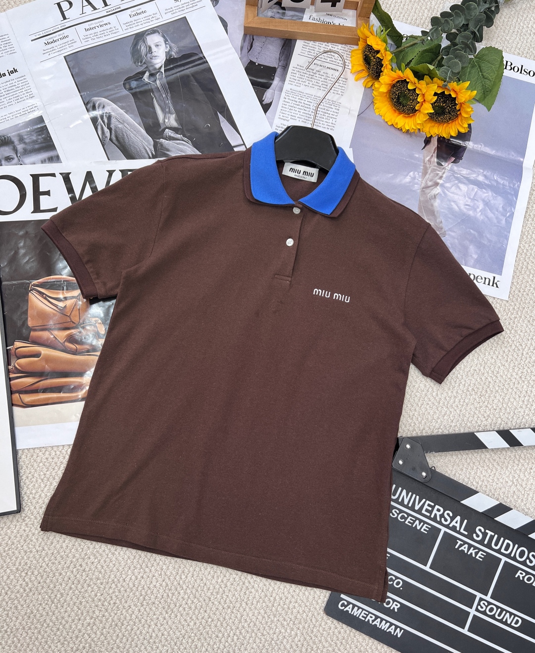 🆕MiuMiu25Ss春夏新款撞色双层领设计定位刺绣字母polo衫，定制配色罗纹领时髦又高级!纯棉刺绣字
