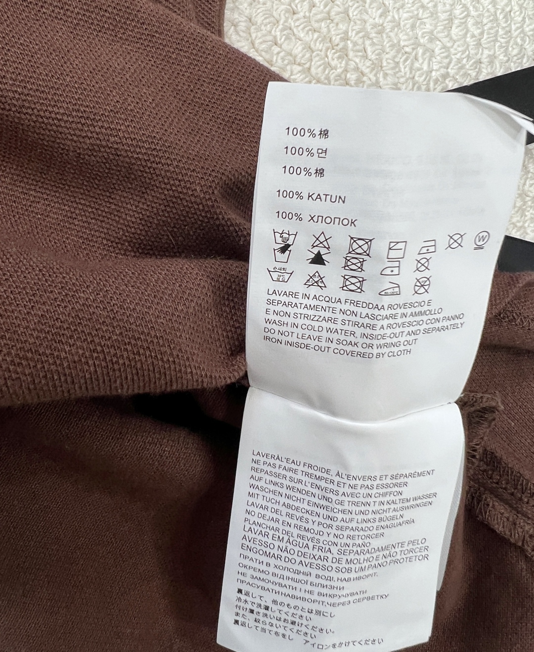 🆕MiuMiu25Ss春夏新款撞色双层领设计定位刺绣字母polo衫，定制配色罗纹领时髦又高级!纯棉刺绣字