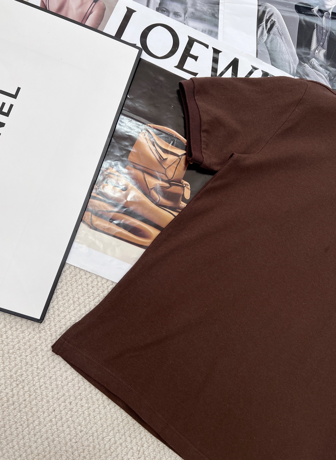 🆕MiuMiu25Ss春夏新款撞色双层领设计定位刺绣字母polo衫，定制配色罗纹领时髦又高级!纯棉刺绣字