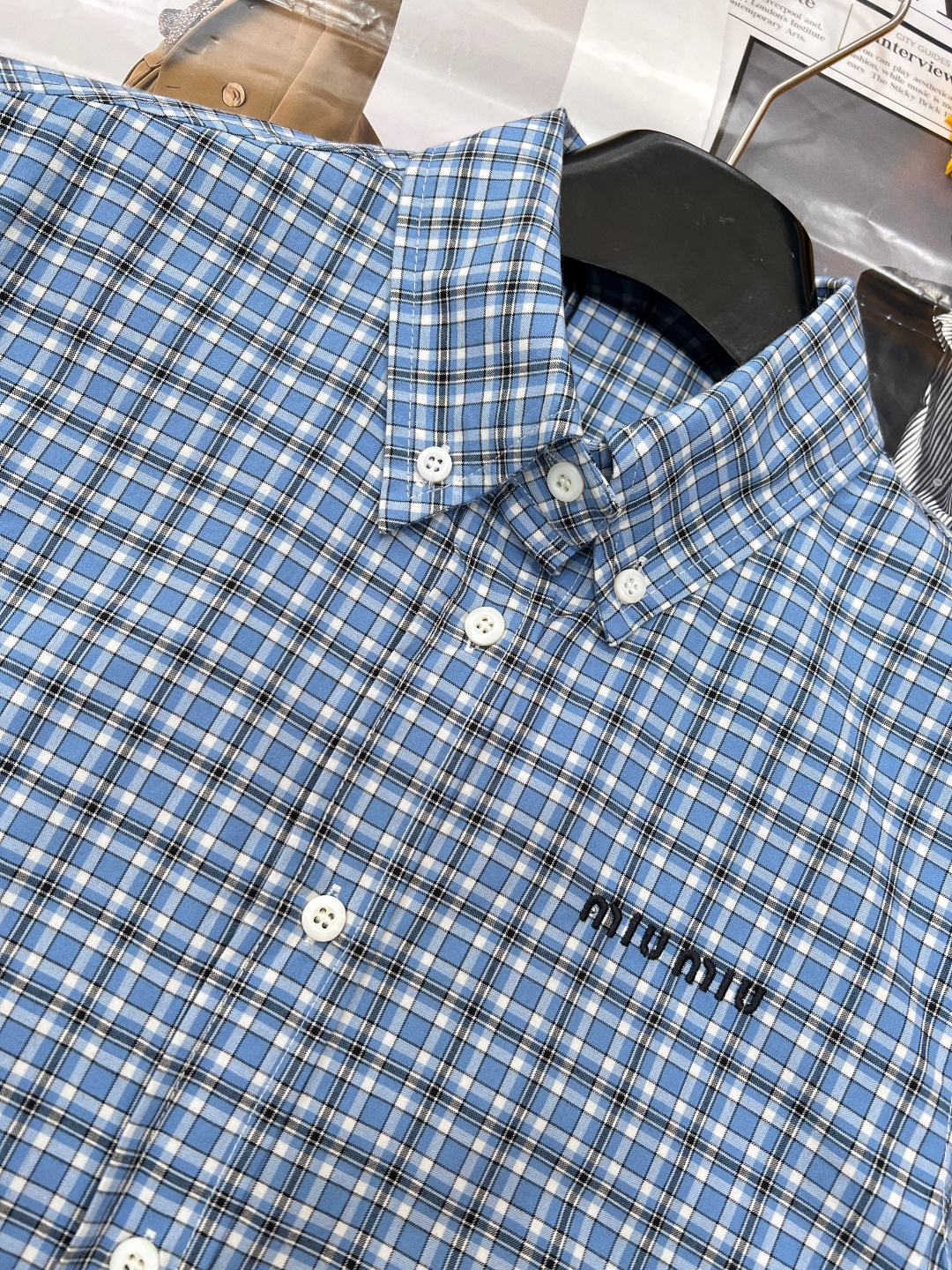 🆕MiumiuSS新款短袖百褶连衣裙，定制YB原生全棉材质 质感光泽 垂顺舒适 钮扣开襟𝑝𝑜𝑙𝑜连衣裙版