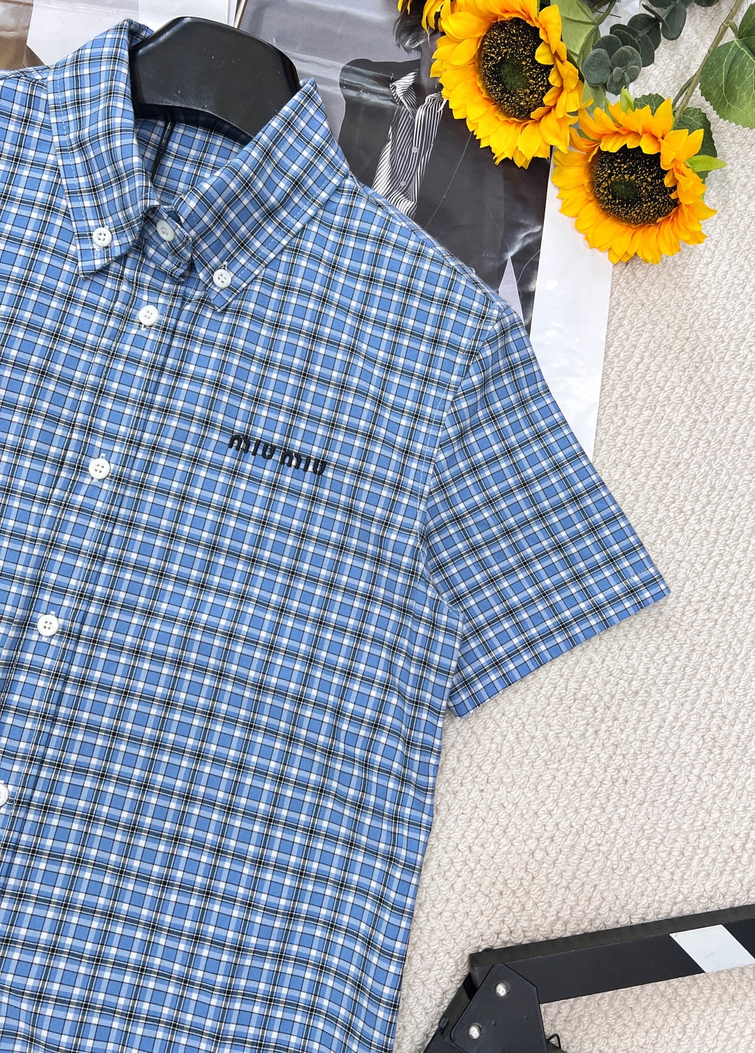 🆕MiumiuSS新款短袖百褶连衣裙，定制YB原生全棉材质 质感光泽 垂顺舒适 钮扣开襟𝑝𝑜𝑙𝑜连衣裙版