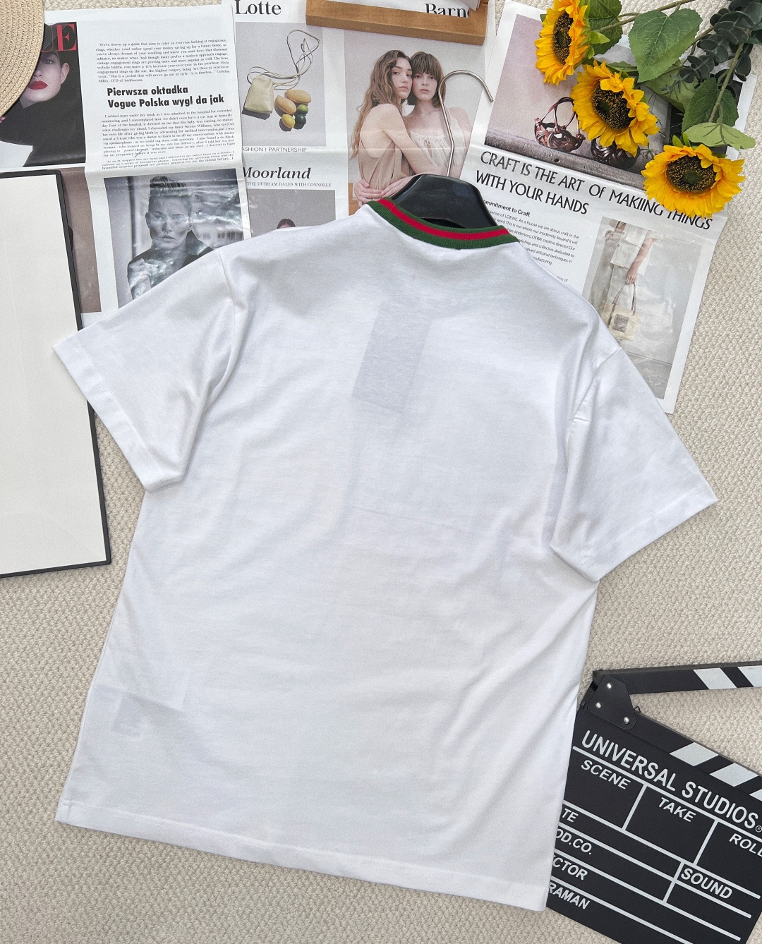 🆕Gucci春夏新款红绿领圆领短袖，采用15S精棉平纹面料，230g。采用精梳工艺处理的棉纤维制成的平纹