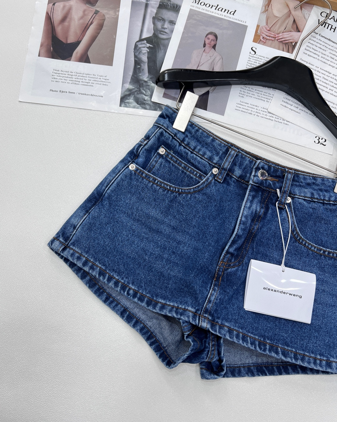 🆕夏季新品AW光板中腰牛仔裤裙！超辣神裤时髦girl必备这款裤裙裤裙版型设计一点都不用担心走光问题上身遮