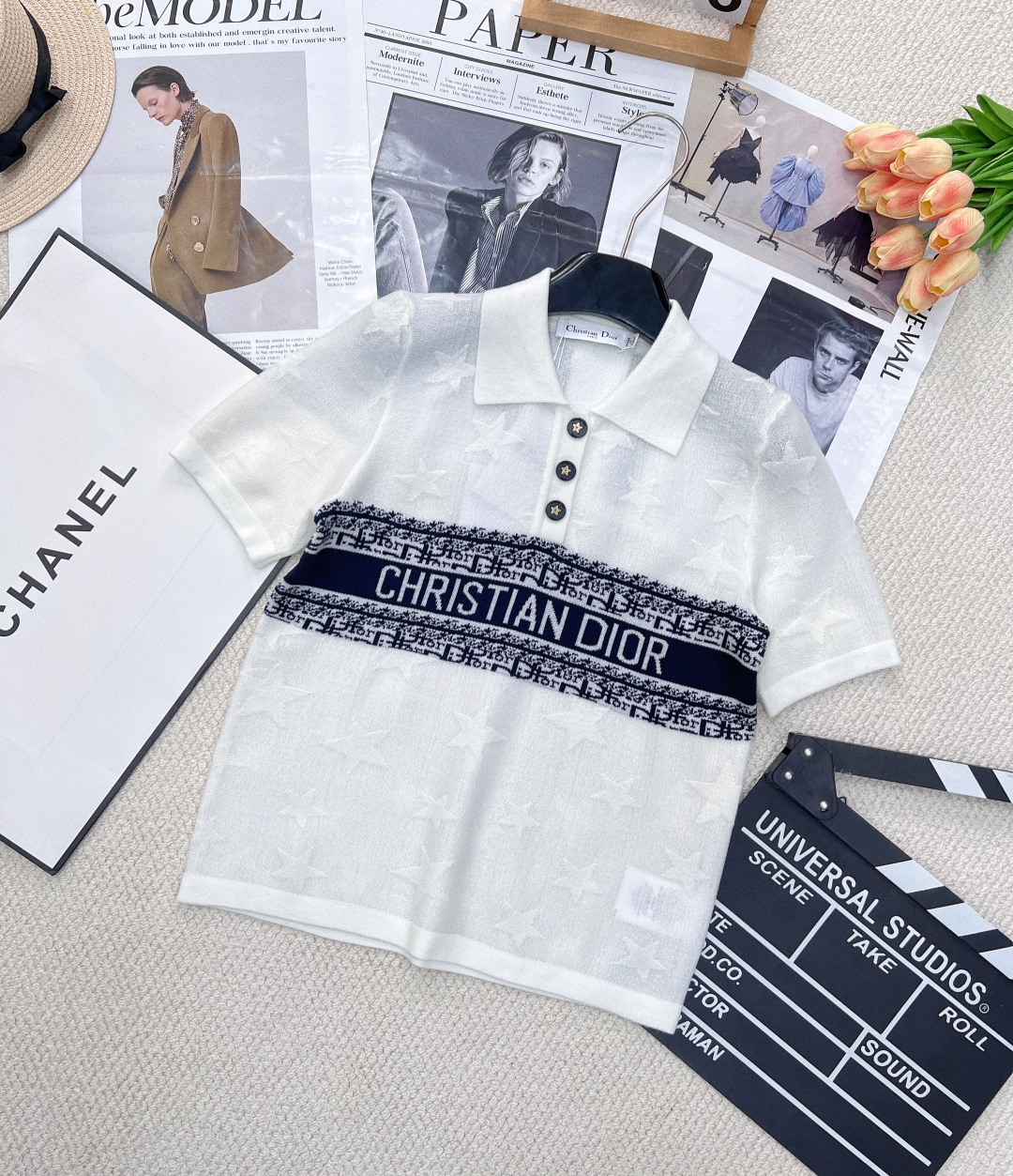 🆕 DIOR 提花暗纹五角星⭐️Polo领针织短袖这个针织短袖深深的俘获了我的心！超正的版型，显肤白的好