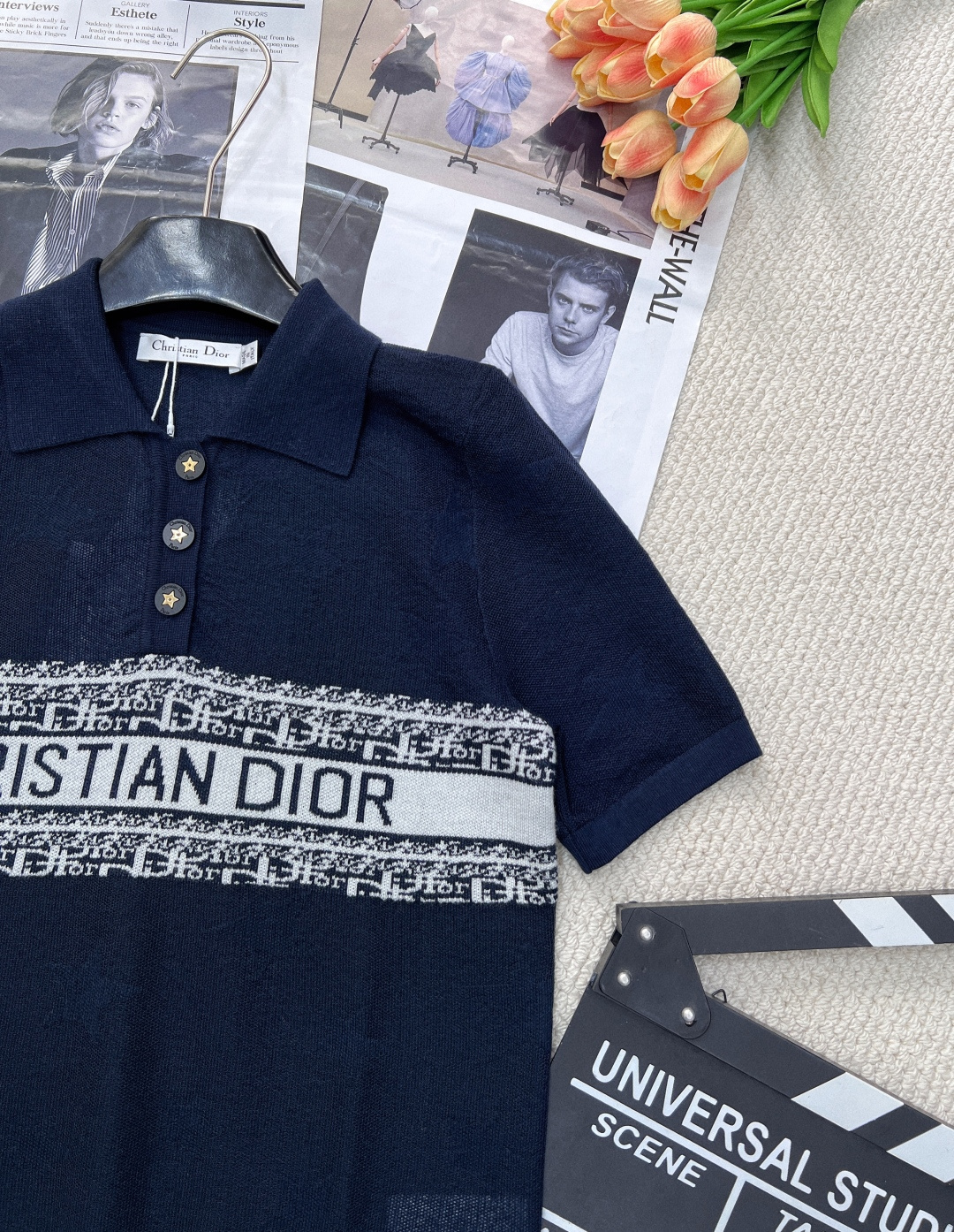 🆕 DIOR 提花暗纹五角星⭐️Polo领针织短袖这个针织短袖深深的俘获了我的心！超正的版型，显肤白的好