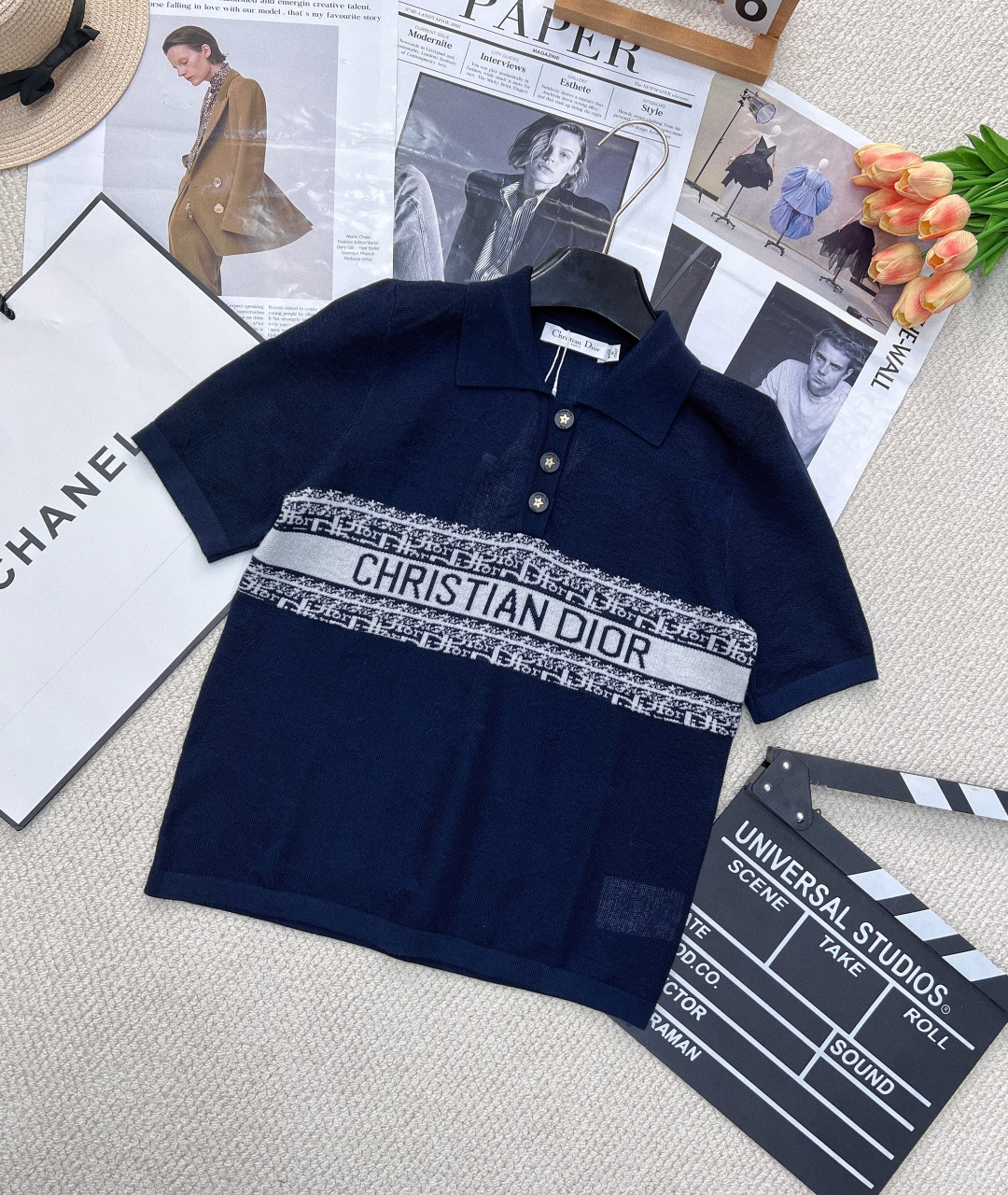 🆕 DIOR 提花暗纹五角星⭐️Polo领针织短袖这个针织短袖深深的俘获了我的心！超正的版型，显肤白的好