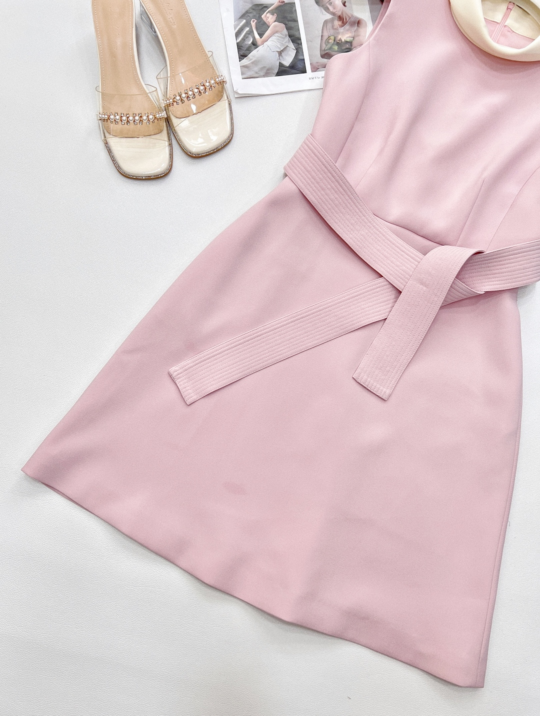 🆕CURIEL新款赫本小粉裙邂逅春日浪漫之约经典赫本系列，新春焕新樱花粉色,千金感拉满，这条裙子选用了樱