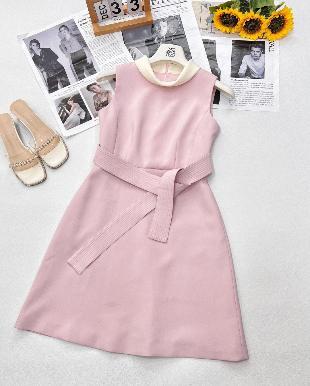 NO:623409,CURIEL's new Hepburn pink skirt meets the classic Hepburn series for a romantic date in spring. The cherry blossom pink color is renewed in the new year, making you feel full of wealth. This skirt is made of cherry blossom pink imitation satin material, which has a slight luster under the sun, like  It looks like the blooming cherry blossoms in spring! The high-waist design + fluffy skirt not only shows off the proportions but also has a princess temperament. It perfectly fits Huang Yangtian’s smart and girly feeling. It’s like a famous daughter walking out of a novel, as gentle as a bright galaxy.  It can be said to be the best-looking skirt this summer. Straight-leg micro-A cut. The first place for slimming. The overall style continues the consistent elegant style. Lady and temperament. Daily commuting ~ Two colors available. Size sml, skirts, alexander wang19860909CURIEL新款赫本小粉裙邂逅春日浪漫之约经典赫本系列,新春焕新樱花粉色,千金感拉满,这条裙子选用了樱花粉仿缎面材质,阳光下泛着微微光泽,像极了春日里盛开的樱花!高腰设计+蓬松裙摆,既显比例又自带公主气质,完全贴合黄杨钿甜的灵动少女感,仿佛从小说里走出的名门千金,温柔得像璀璨星河 可以说是这个夏天最好看裙子了 直筒微A剪裁 显瘦第一名 整体延续一贯的优雅风格 淑女又气质 日常通勤 ～ 两色出 尺码sml 编,,skirts,alexander wang,Women's clothing