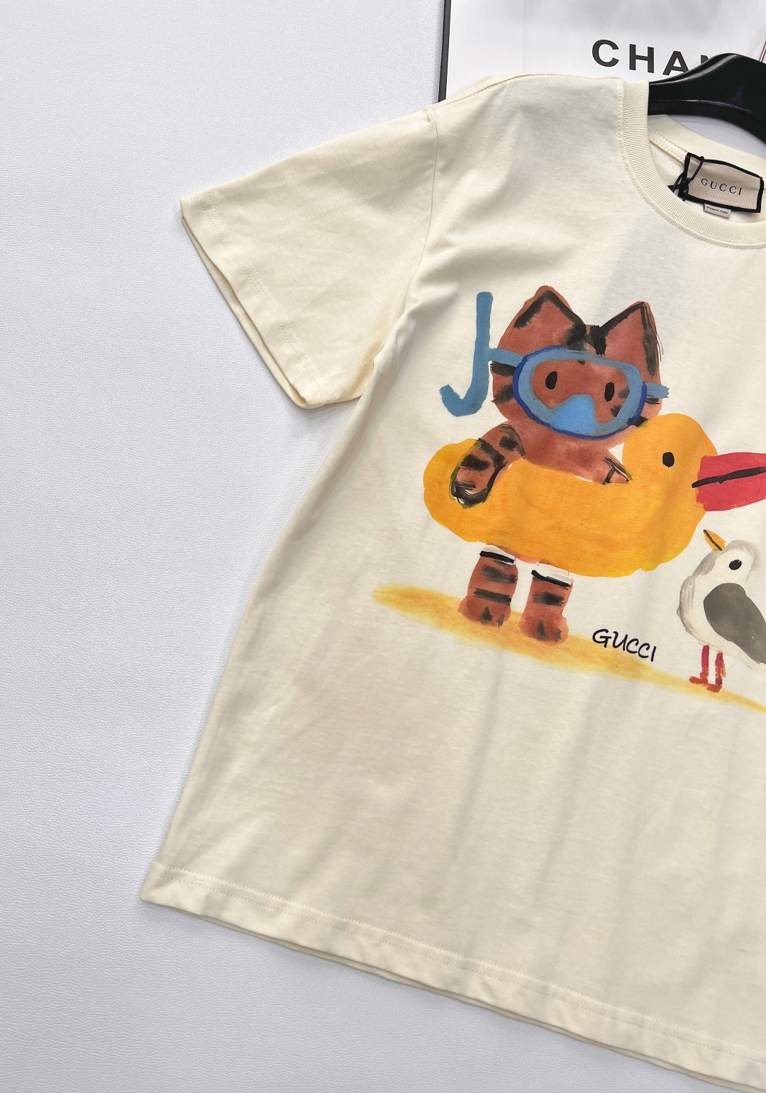 🆕 GUCCI 猫咪🐈卡通印花短袖T恤玩味经典，释放个性以GUCCI标志性的双G字母为灵感，融入可爱童趣