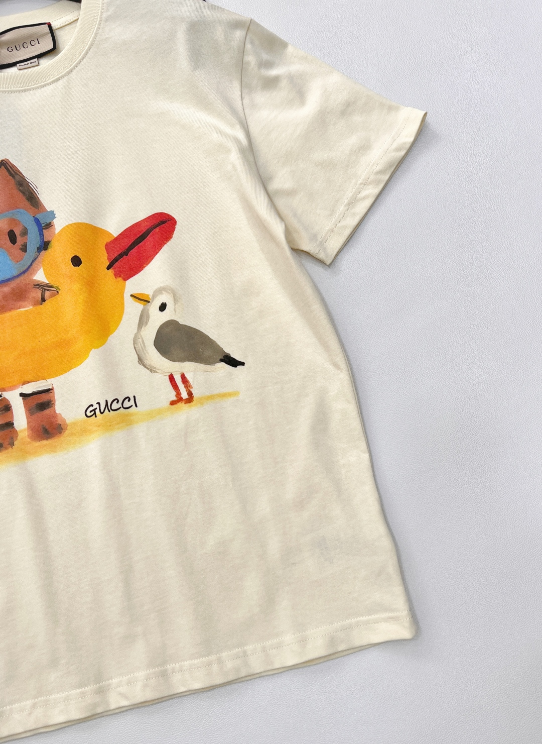 🆕 GUCCI 猫咪🐈卡通印花短袖T恤玩味经典，释放个性以GUCCI标志性的双G字母为灵感，融入可爱童趣