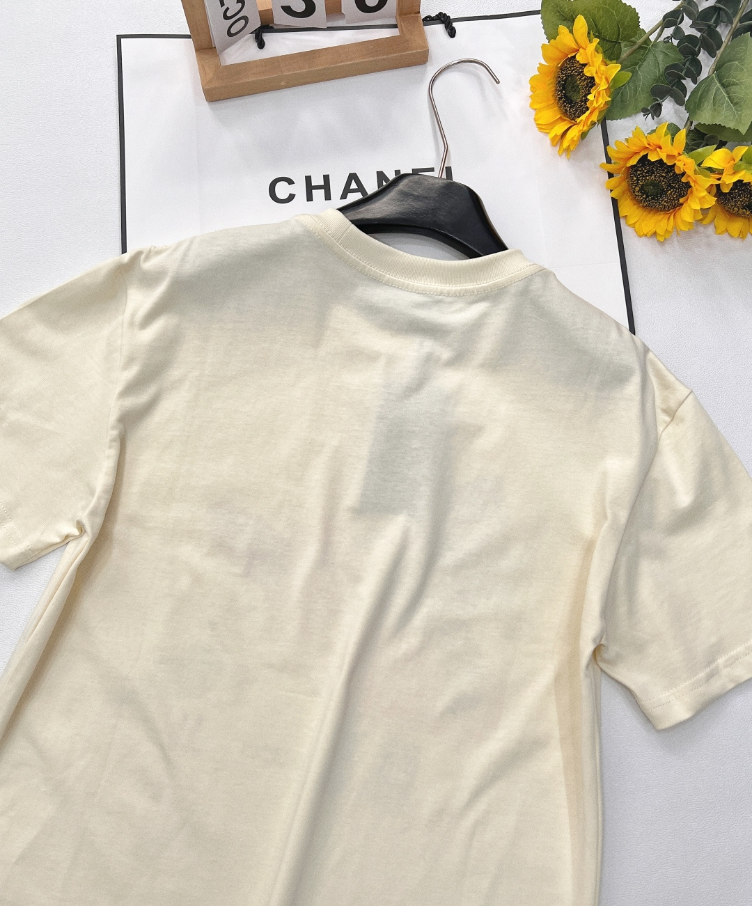 🆕 GUCCI 猫咪🐈卡通印花短袖T恤玩味经典，释放个性以GUCCI标志性的双G字母为灵感，融入可爱童趣