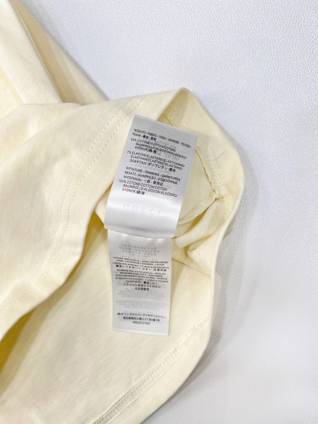 🆕春夏新款 GUCCI 小蜜蜂字母logo短袖T恤采用数码直喷印花工艺，立体有型，可对比市场普通版本纯棉