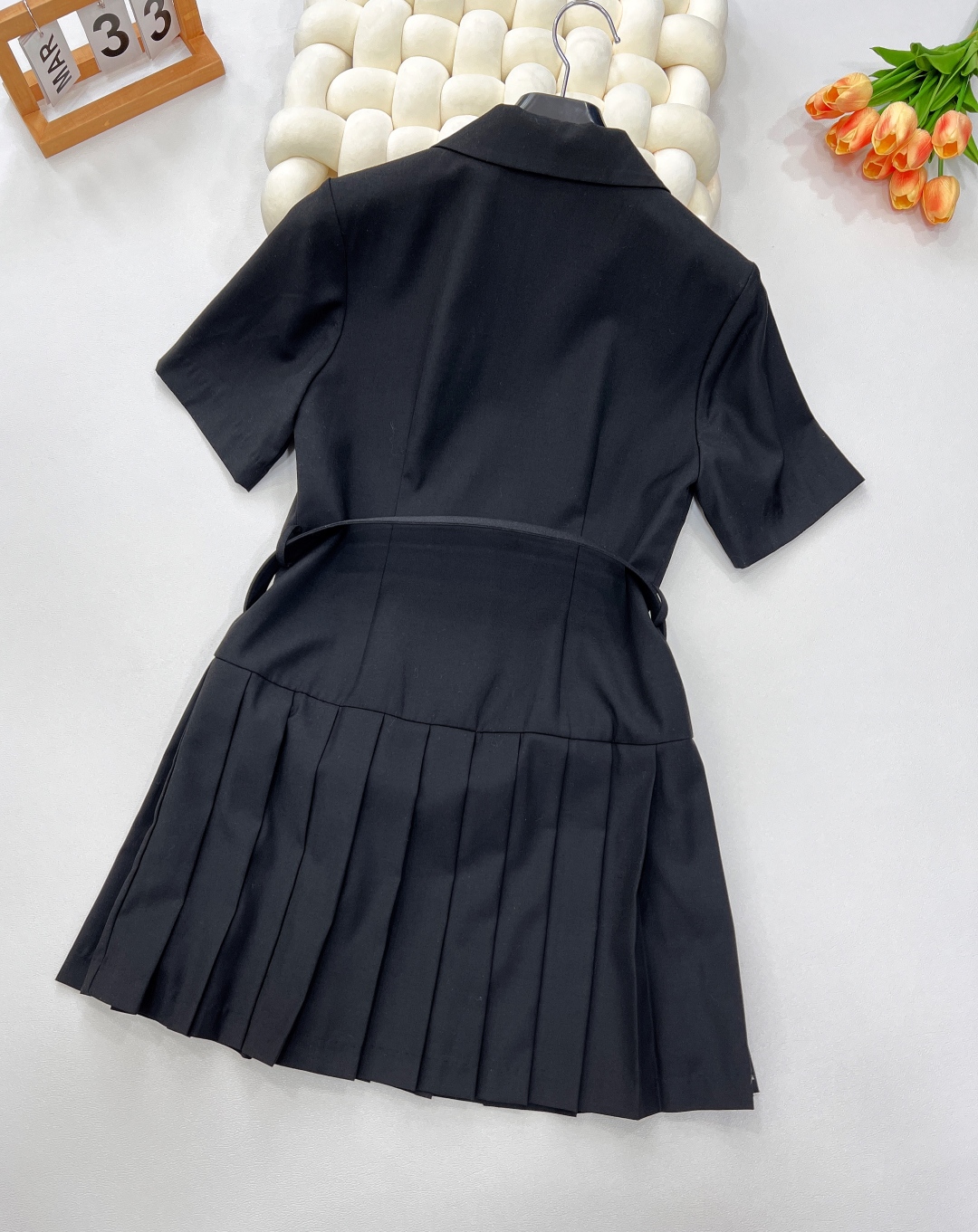 🆕Miumiu25Ss早春新款腰带短袖翻领连衣裙丨⚠独家yb开发！高版出品！进口西装材质 肌理明显 质感