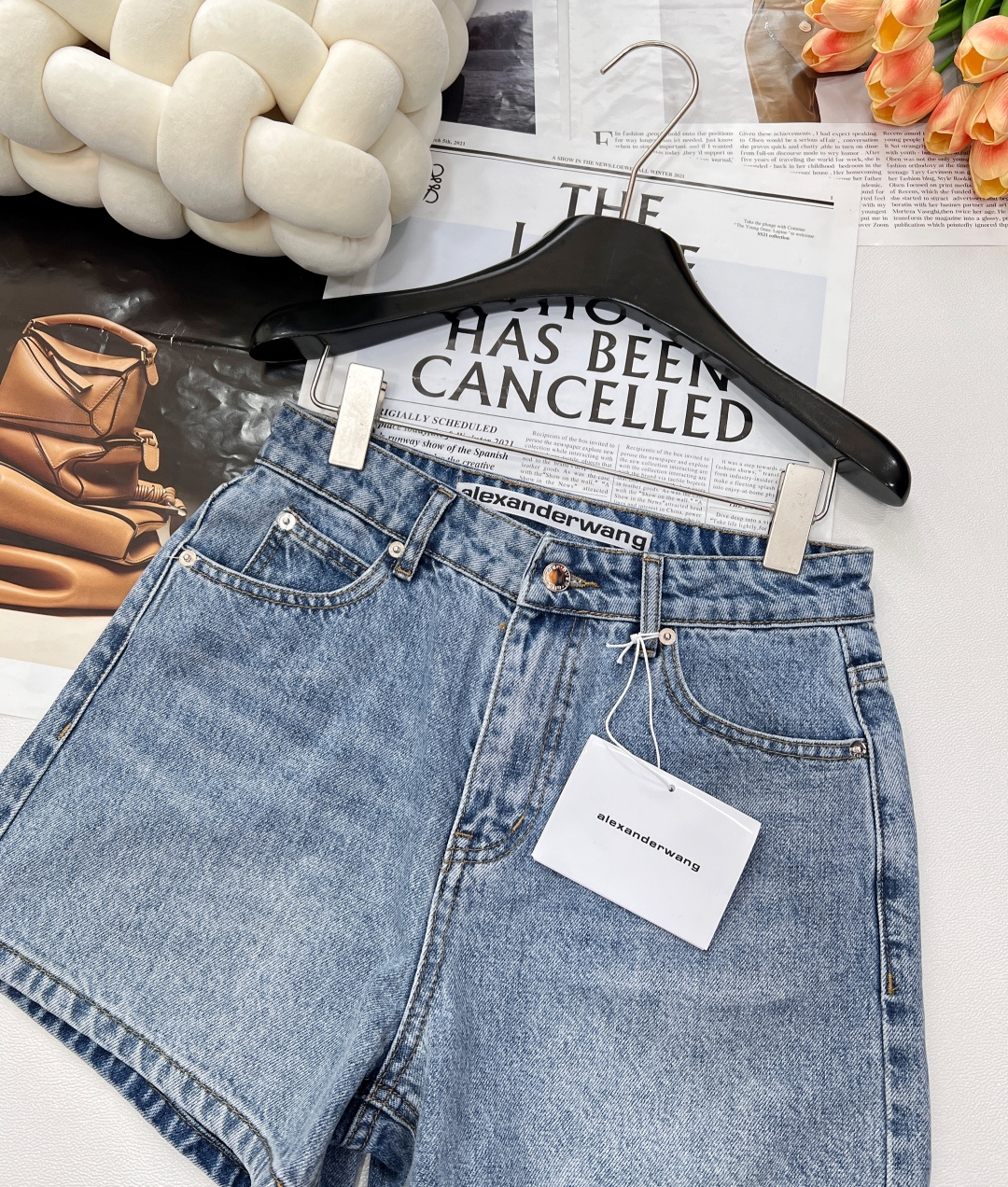 🆕夏季新品alexanderwang亚历山大王烫钻字母牛仔短裤 进口牛仔面料，半成品烫钻字母👍经典直筒版