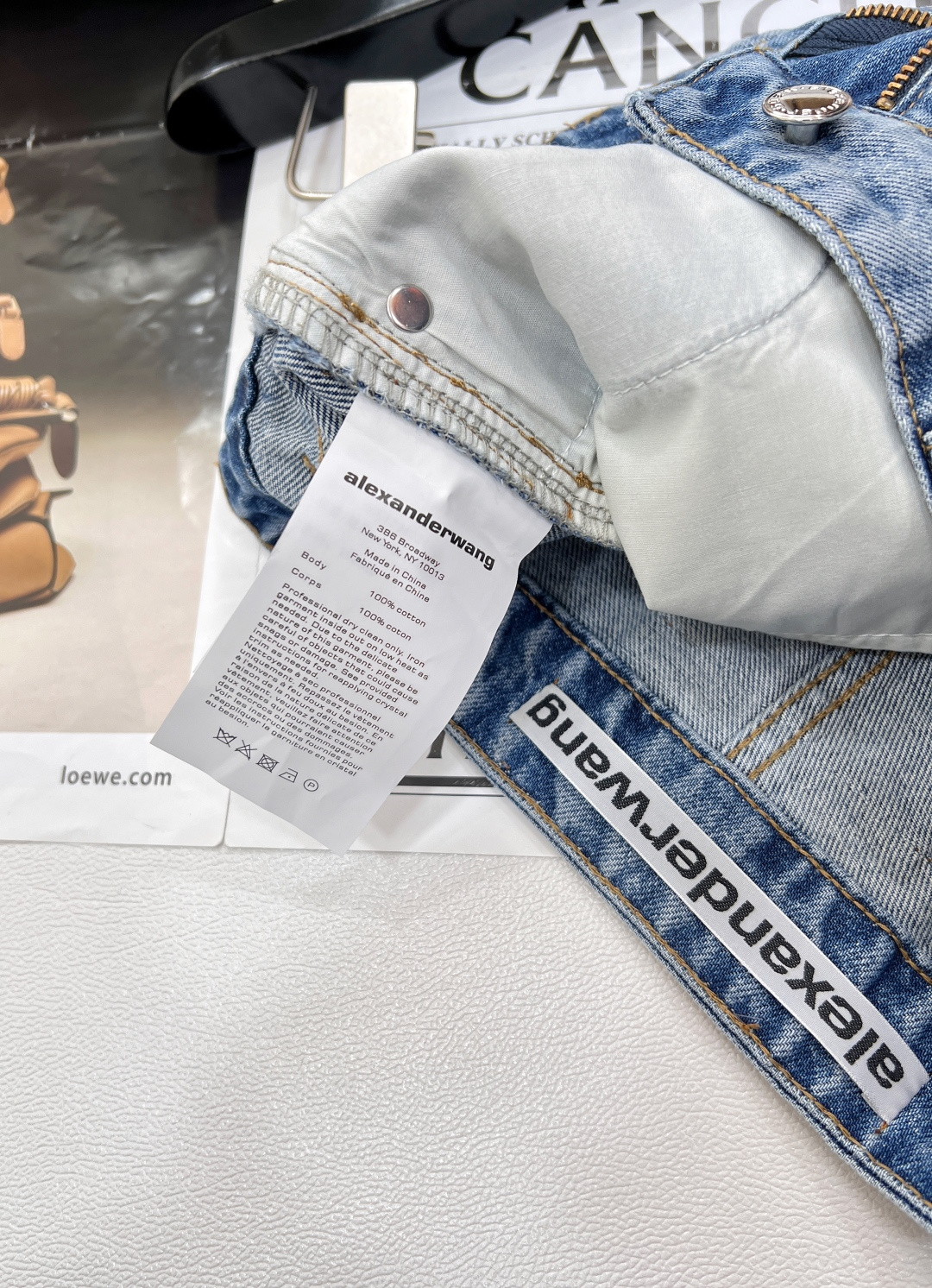 🆕夏季新品alexanderwang亚历山大王烫钻字母牛仔短裤 进口牛仔面料，半成品烫钻字母👍经典直筒版