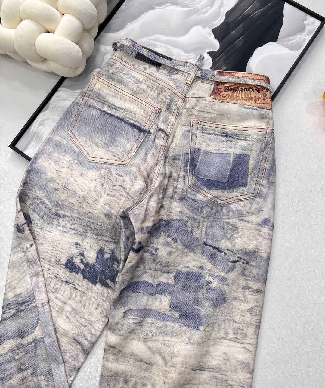 🆕AcneStudios2025新款复古潮牌AC风格做旧水系油画废土风阔腿显瘦宽松牛仔裤, 正面纽扣和门