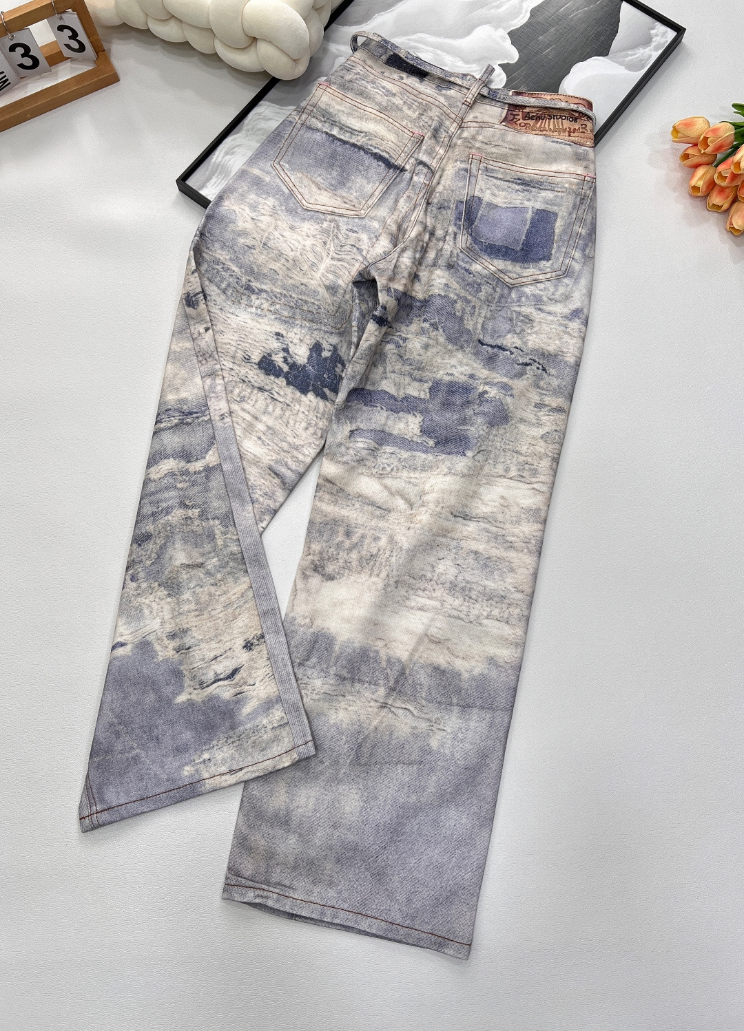 🆕AcneStudios2025新款复古潮牌AC风格做旧水系油画废土风阔腿显瘦宽松牛仔裤, 正面纽扣和门