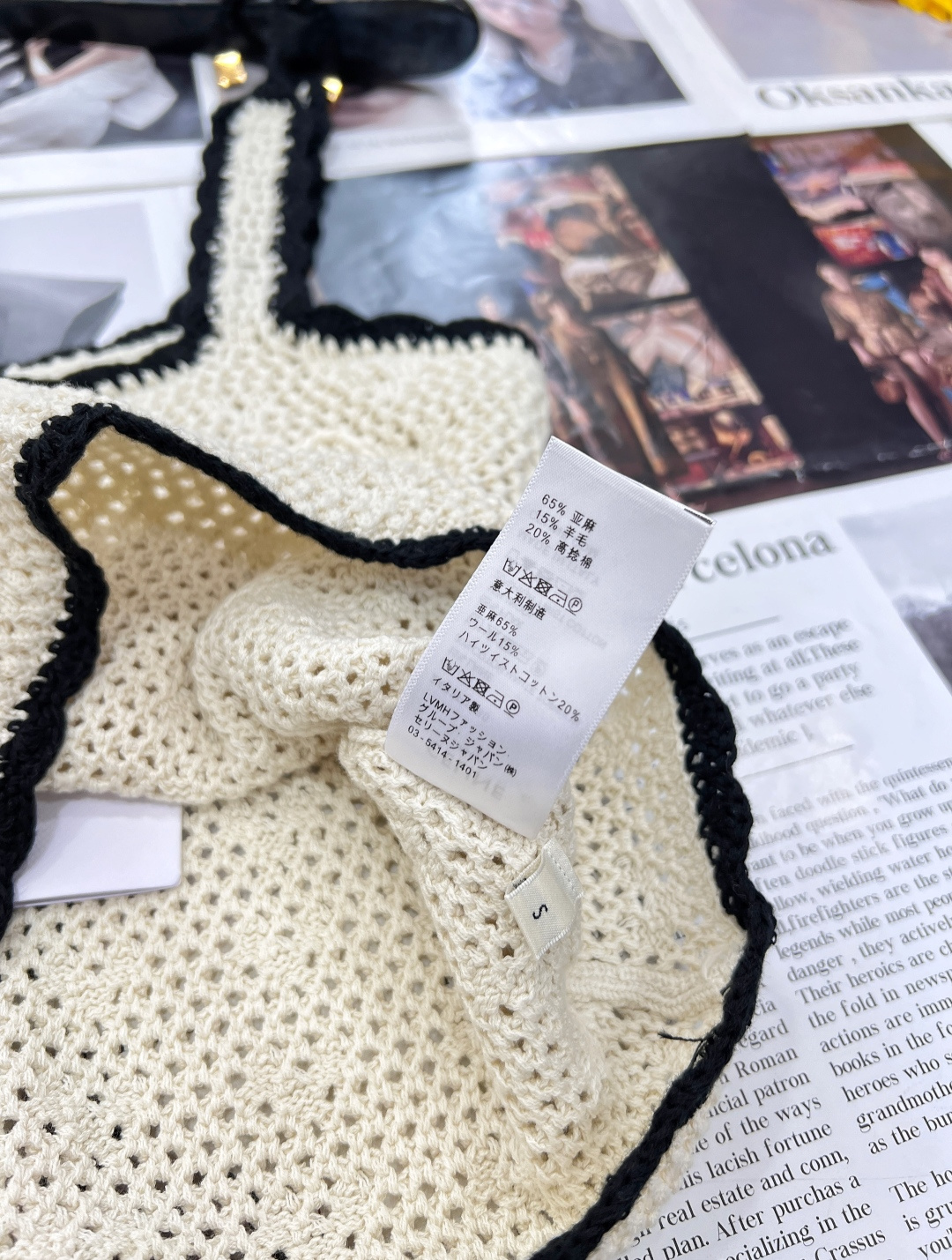 🆕Celine25Ss早春新款镂空钩花针织吊带背心丨⚠独家yb开发！高版出品！定制亚麻➕羊毛纱线，质感舒