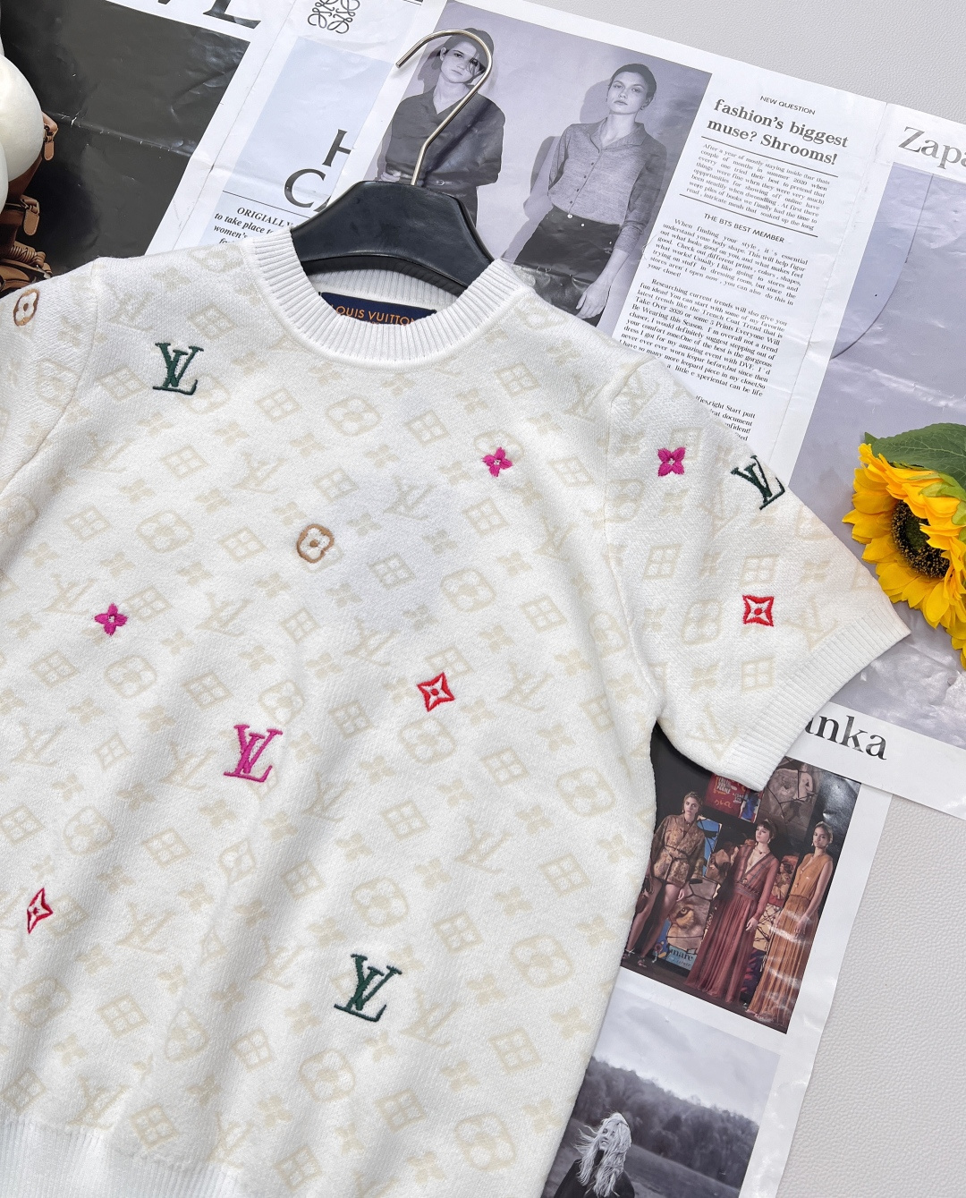 🆕Louis Vuitton新款圆领老花字母糖果🍬刺绣针织短袖，定制YB羊毛纱线织造 质感高级 舒适柔软
