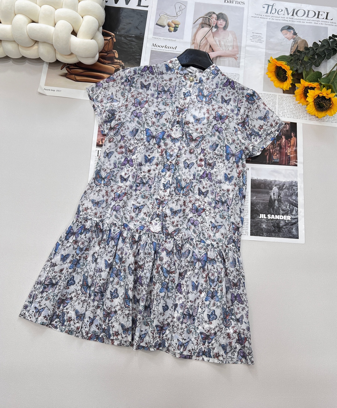 🆕DIRSS新品印花泡泡袖连衣裙，采用定制YB斜纹全棉面料，透气亲肤，带来极致舒适体验，彰显品质格调。-