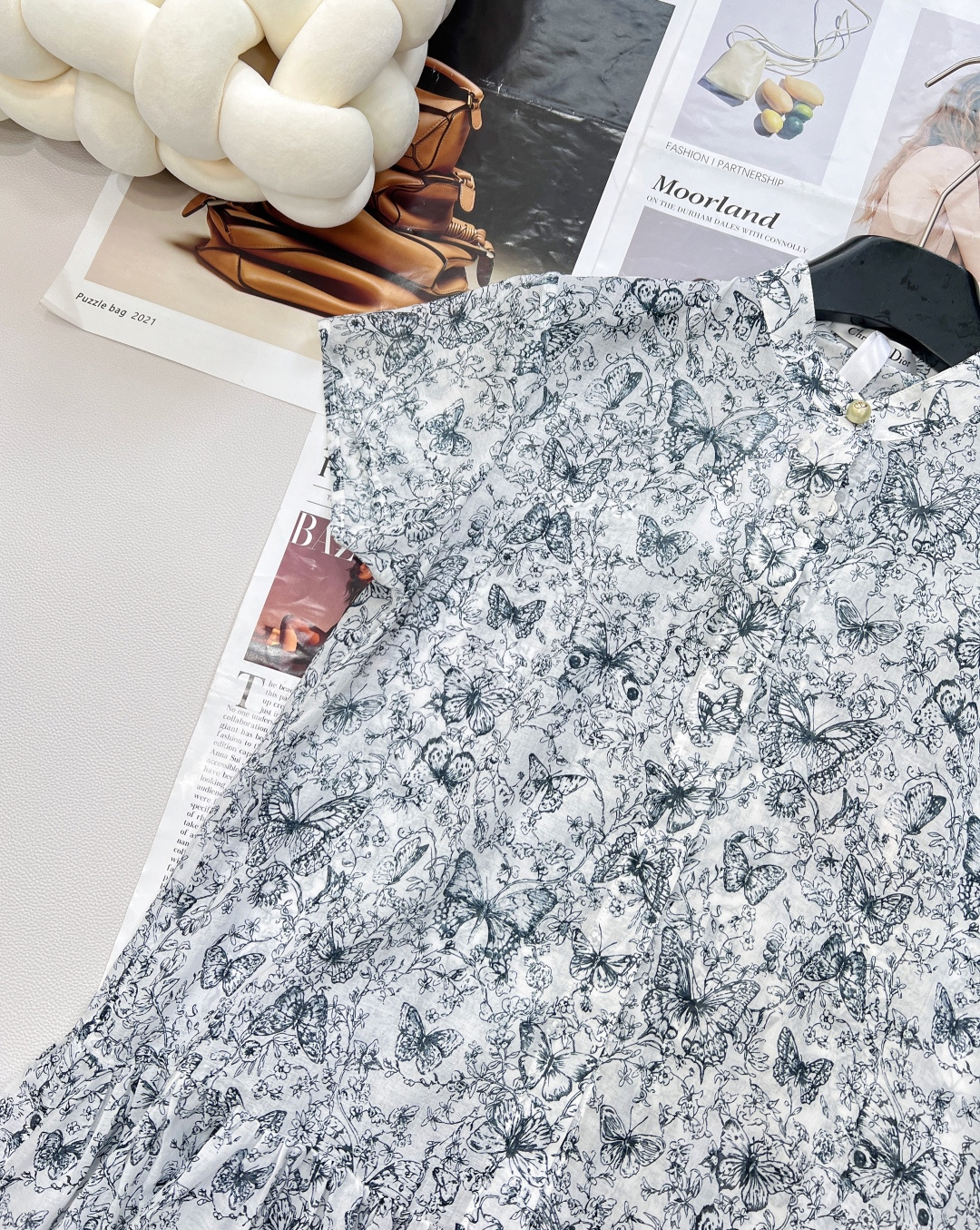 🆕DIRSS新品印花泡泡袖连衣裙，采用定制YB斜纹全棉面料，透气亲肤，带来极致舒适体验，彰显品质格调。-