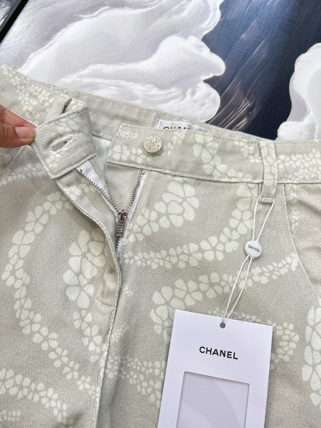 🆕CHABNEL25 coco beach系列带着浓浓的海风气息登场啦～灵感来自嘉柏丽·香奈儿热爱的海滨