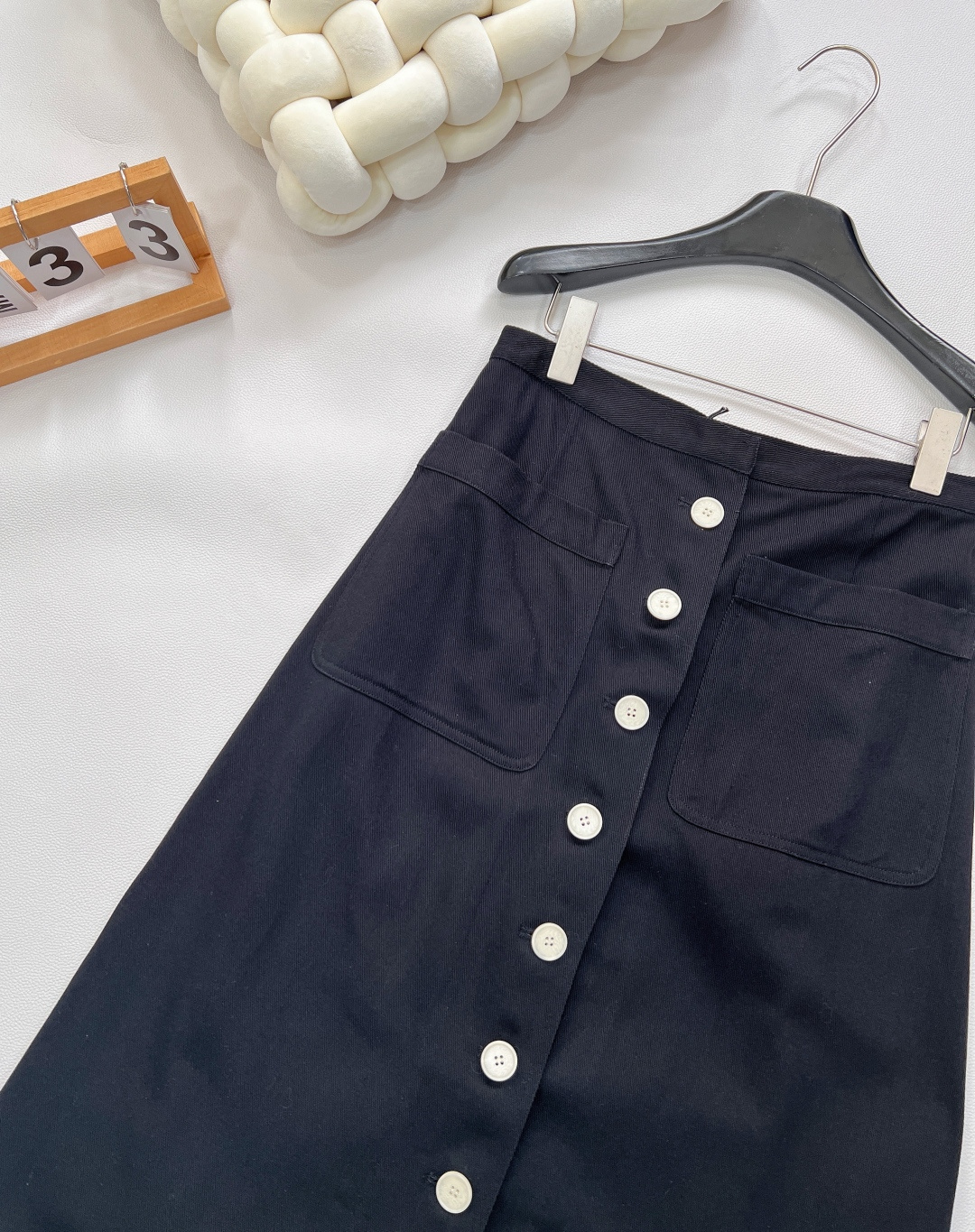 🆕Prada25Ss春夏新款单排扣棉质斜纹布半身裙丨⚠独家yb开发！高版出品！简洁大气 是超级百搭的极简