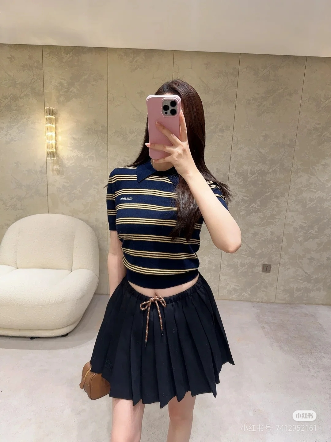 NO:423585,The upper body reference picture is available, and the upper body matched skirts are all available!  ,,skirts,alexander wang19860909上身参考图,上身搭配的半裙都有出哦！,,skirts,alexander wang,Women's clothing