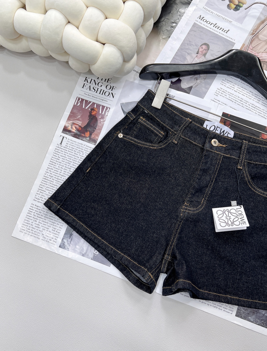🆕LOEWE罗意威双色口袋印花logo牛仔短裤，赛络纺面料，酵洗固色加软，定制五金，车缝皮牌，不是很短的