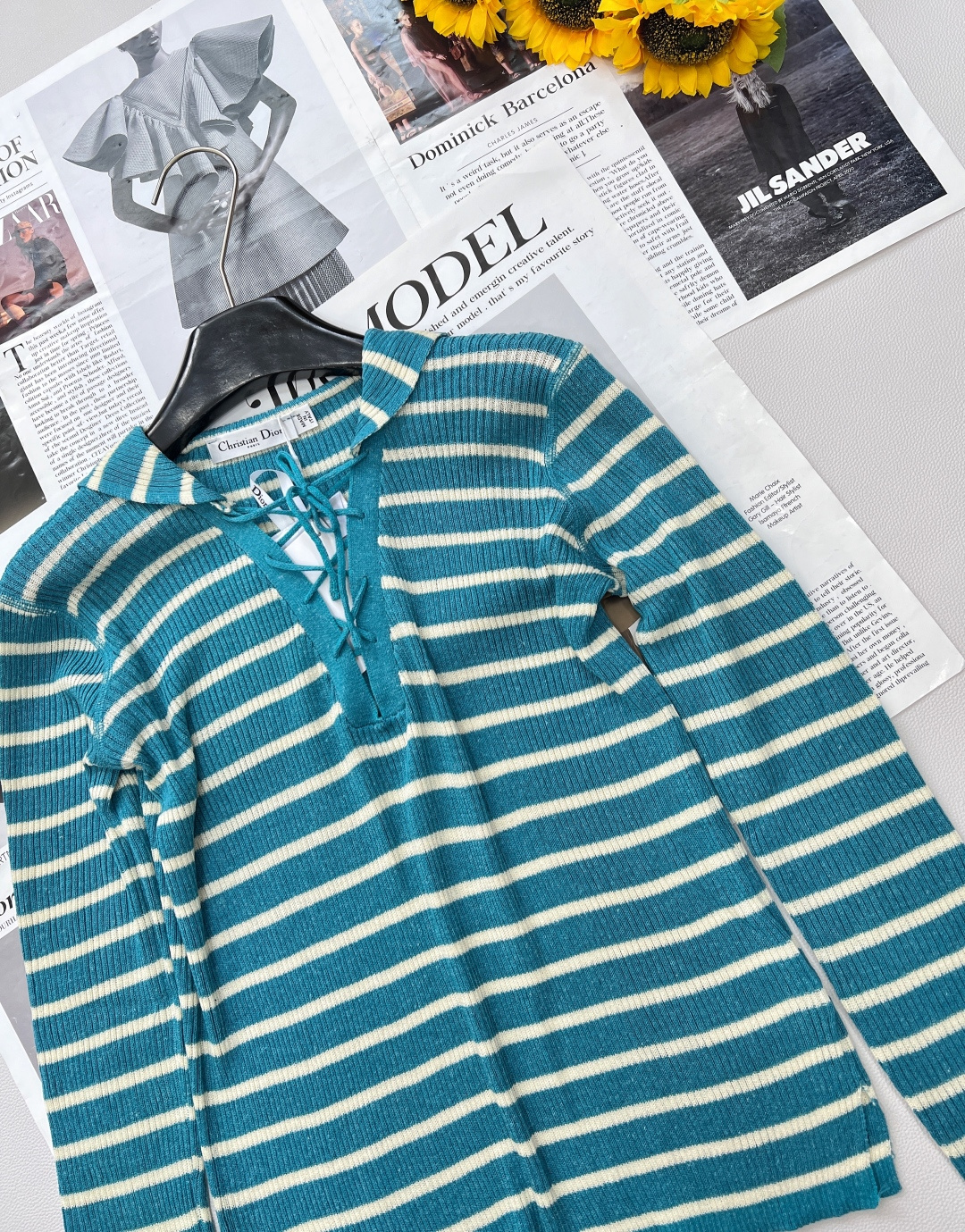 🆕Dior新款披肩领条纹针织长袖上衣，定制YB亚麻纱线织造 密实细针工艺 呈现明显肌理 舒适有型 披肩套