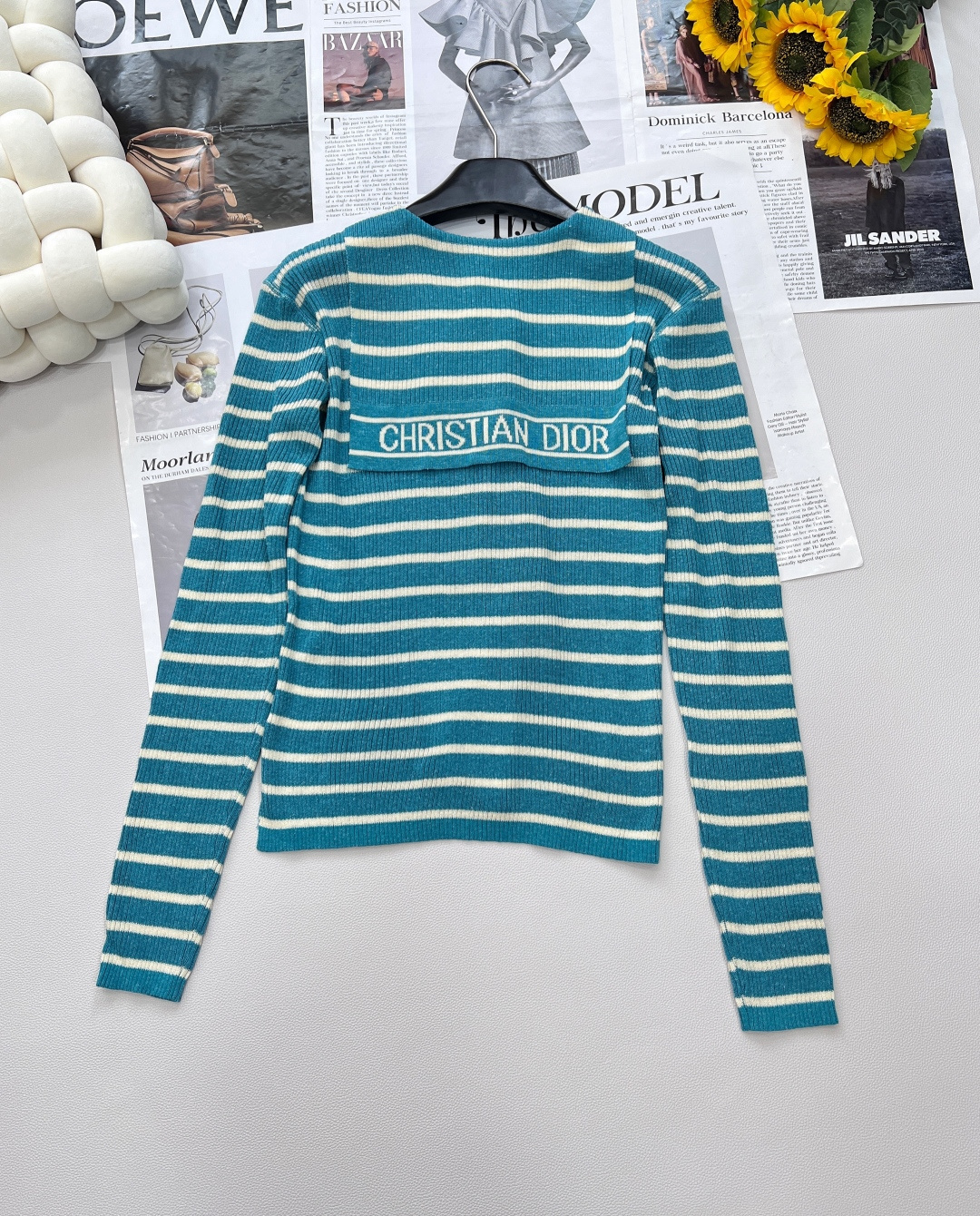 🆕Dior新款披肩领条纹针织长袖上衣，定制YB亚麻纱线织造 密实细针工艺 呈现明显肌理 舒适有型 披肩套