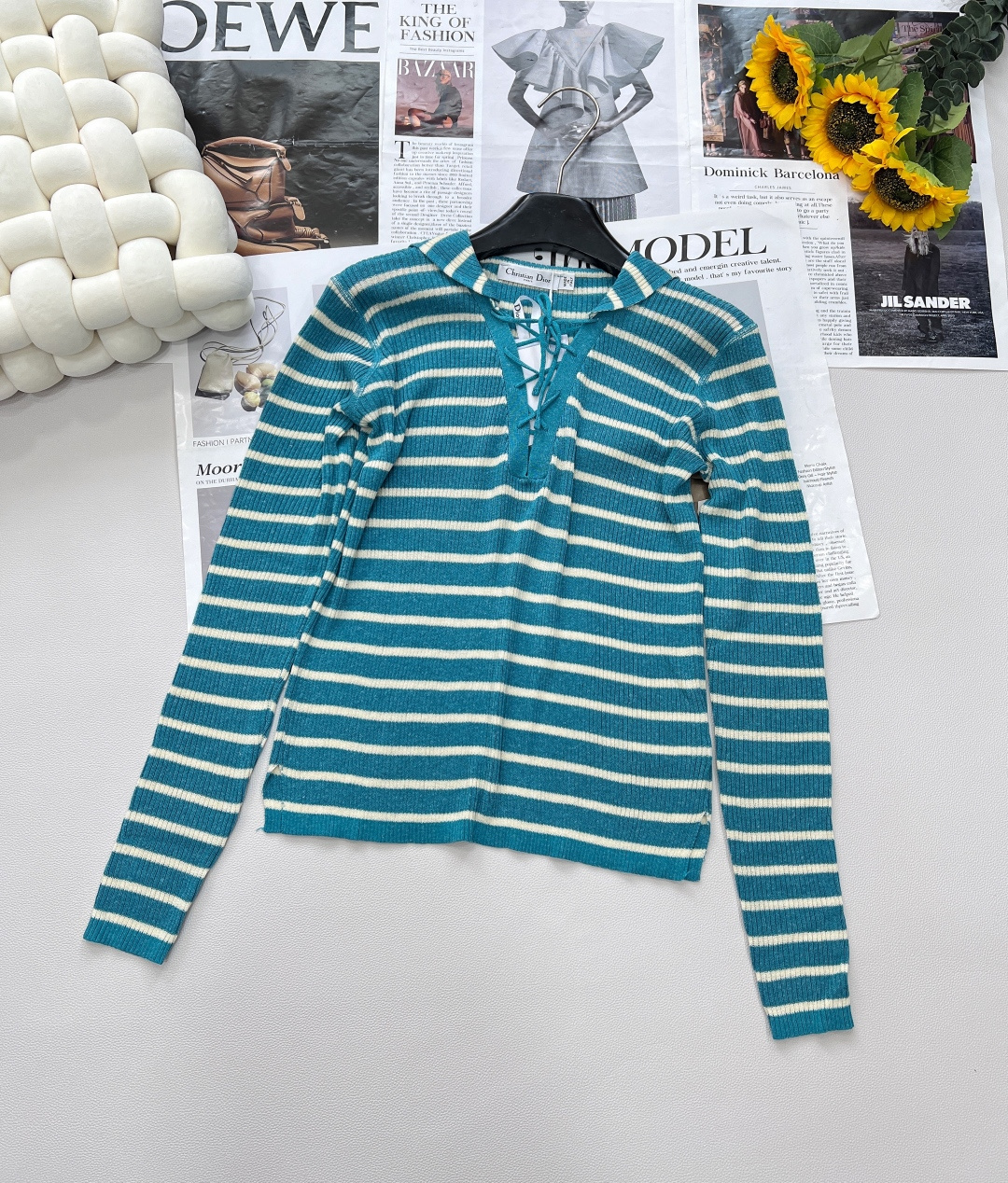 🆕Dior新款披肩领条纹针织长袖上衣，定制YB亚麻纱线织造 密实细针工艺 呈现明显肌理 舒适有型 披肩套