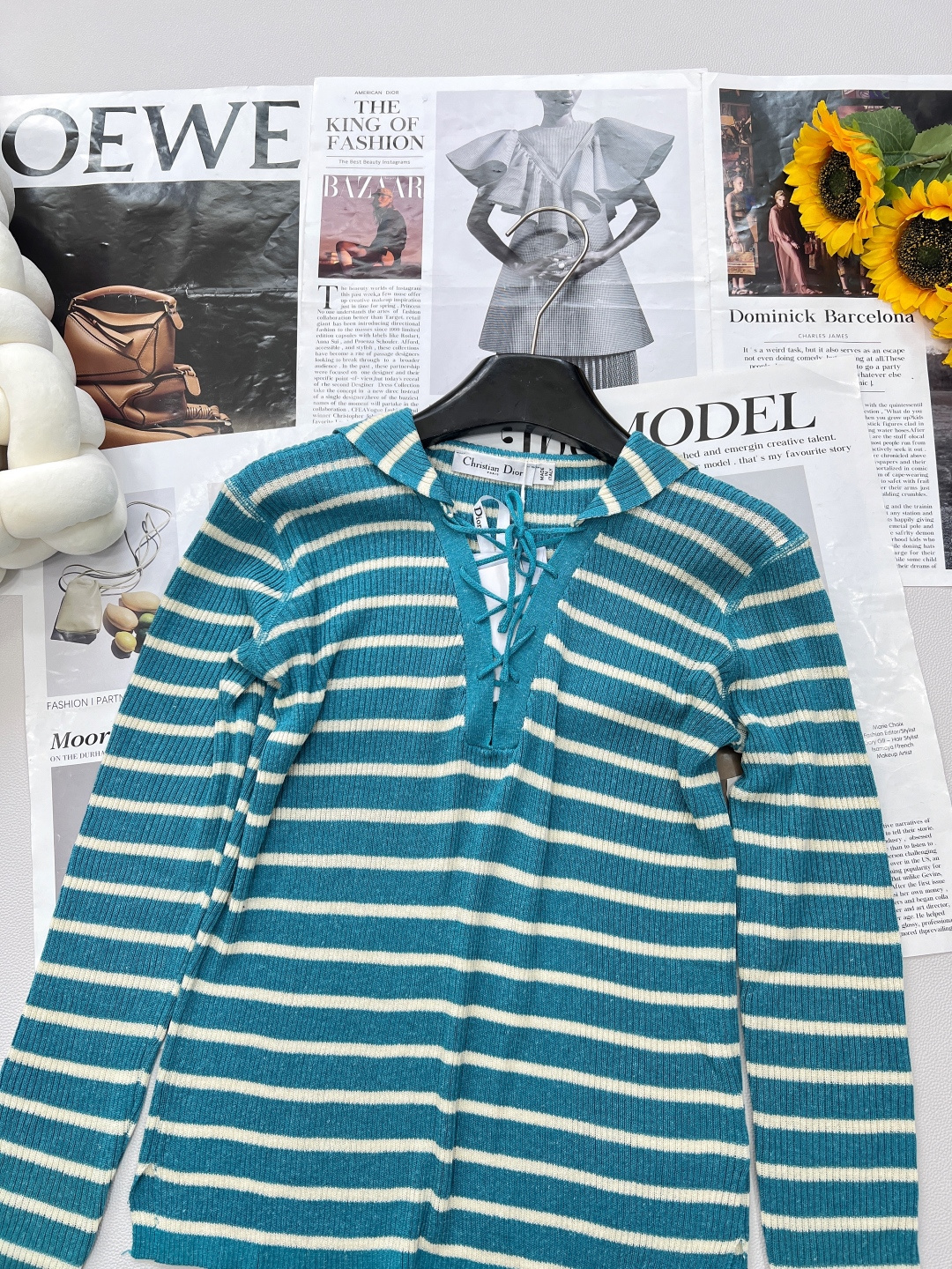 🆕Dior新款披肩领条纹针织长袖上衣，定制YB亚麻纱线织造 密实细针工艺 呈现明显肌理 舒适有型 披肩套