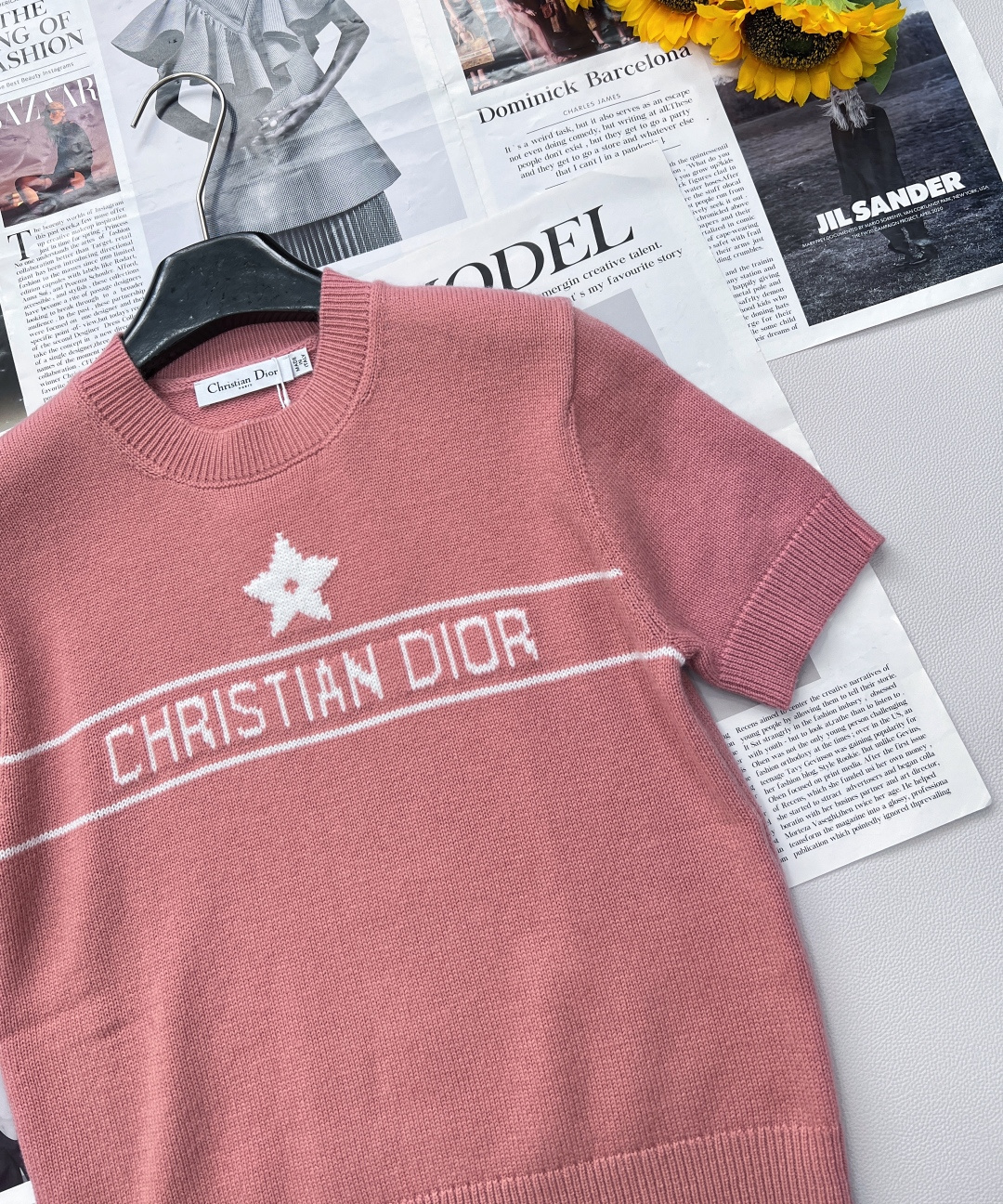 🆕Dior新款星星针织短袖，定制YB羊绒纱线织造 质感高级 舒适柔软 圆领短袖上衣剪裁 密实针织细腻凸显