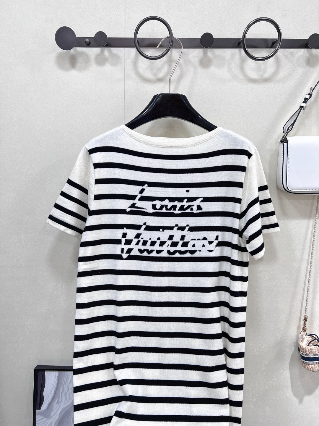 🆕Louis Vuitton2025新款条纹针织连衣裙，定制YB全棉纱线织造 透气舒适 质感十足 廓形宽