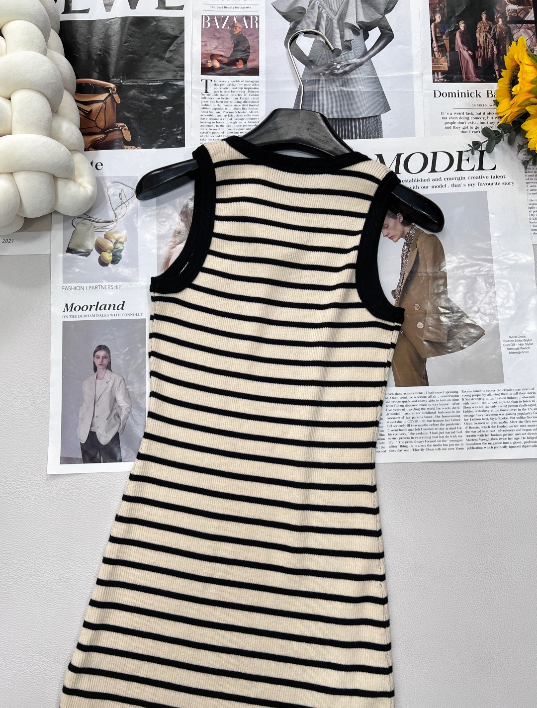 🆕Miumiu2025SS新款条纹字母徽标贴片针织背心裙，定制YB丝光羊毛纱线织造 柔软亲肤 舒适有型 