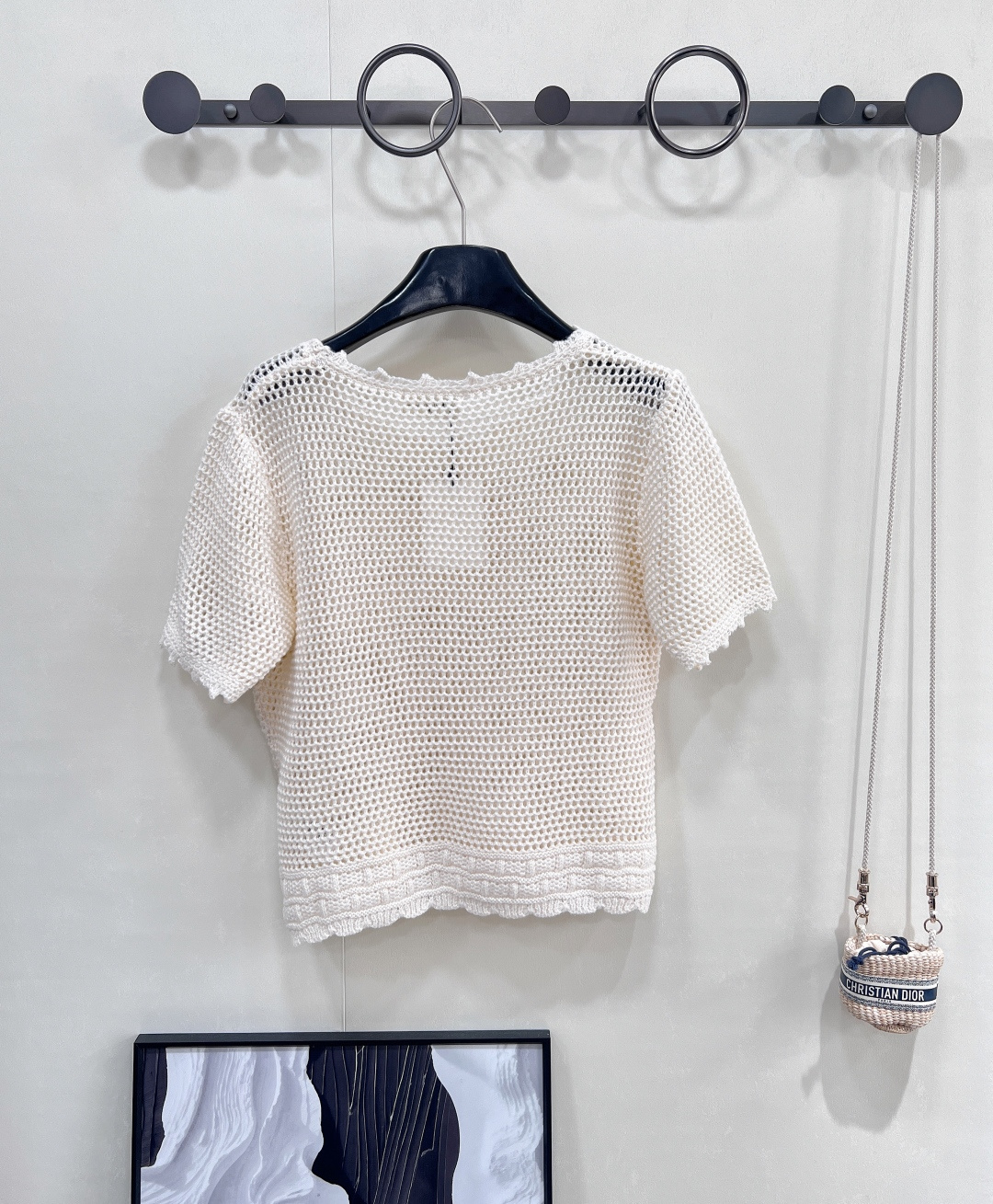 🆕CELINE新款手工钩花logo针织短袖时尚与舒适完美结合的镂空针织短袖！以其独特的镂空设计，展现出女