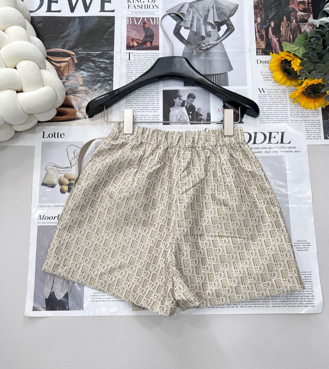 🆕DIOR新款老花提花裤裙，老花满印自带高级滤镜，度假风拉满⛱️A字版型藏肉buff叠满，正面半裙视觉秒