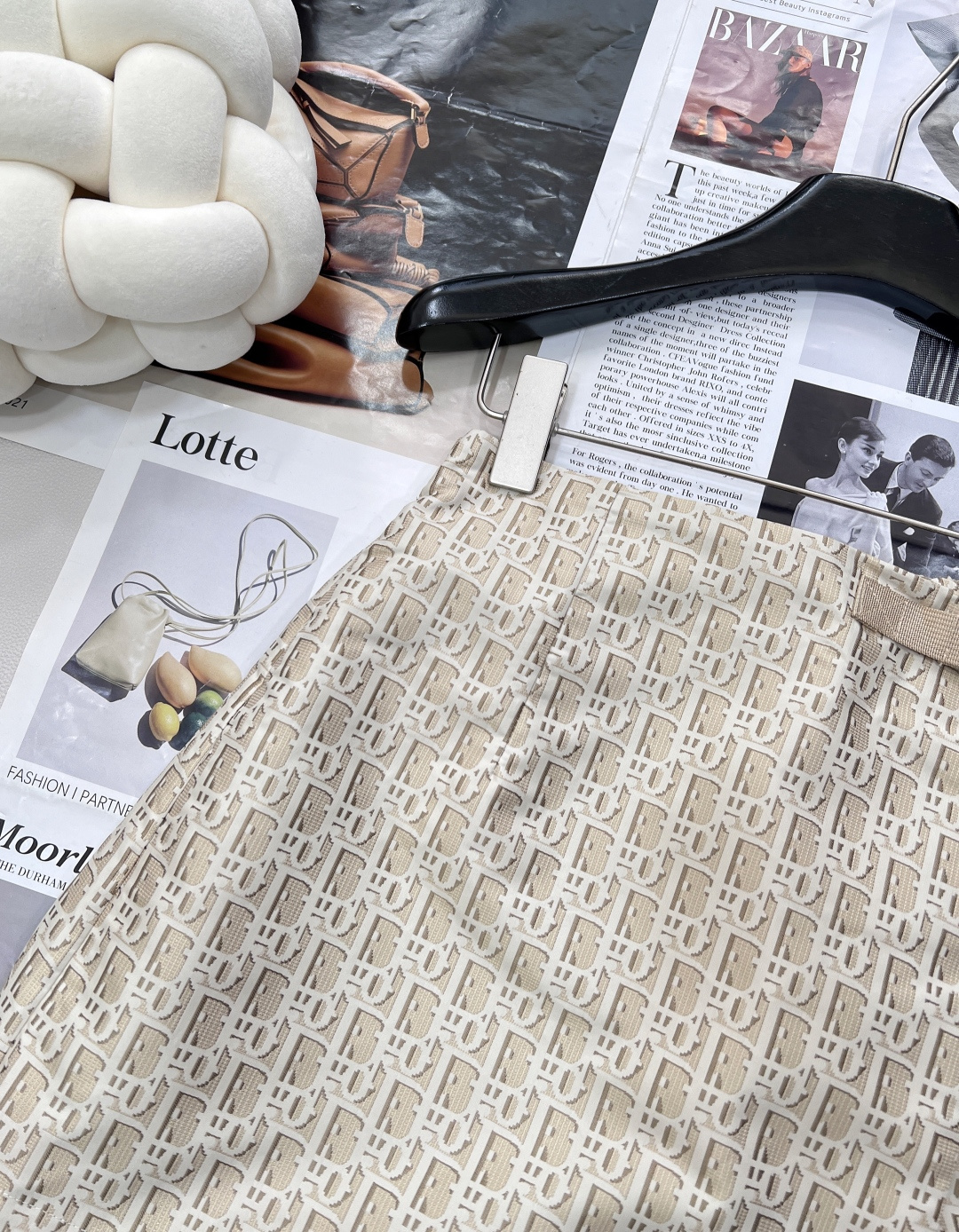 🆕DIOR新款老花提花裤裙，老花满印自带高级滤镜，度假风拉满⛱️A字版型藏肉buff叠满，正面半裙视觉秒