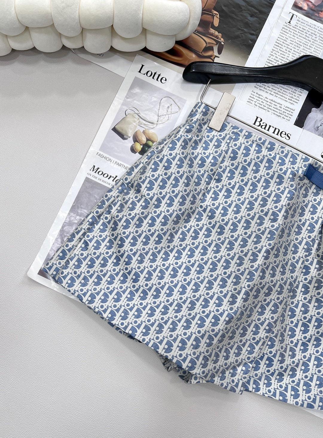 🆕DIOR新款老花提花裤裙，老花满印自带高级滤镜，度假风拉满⛱️A字版型藏肉buff叠满，正面半裙视觉秒