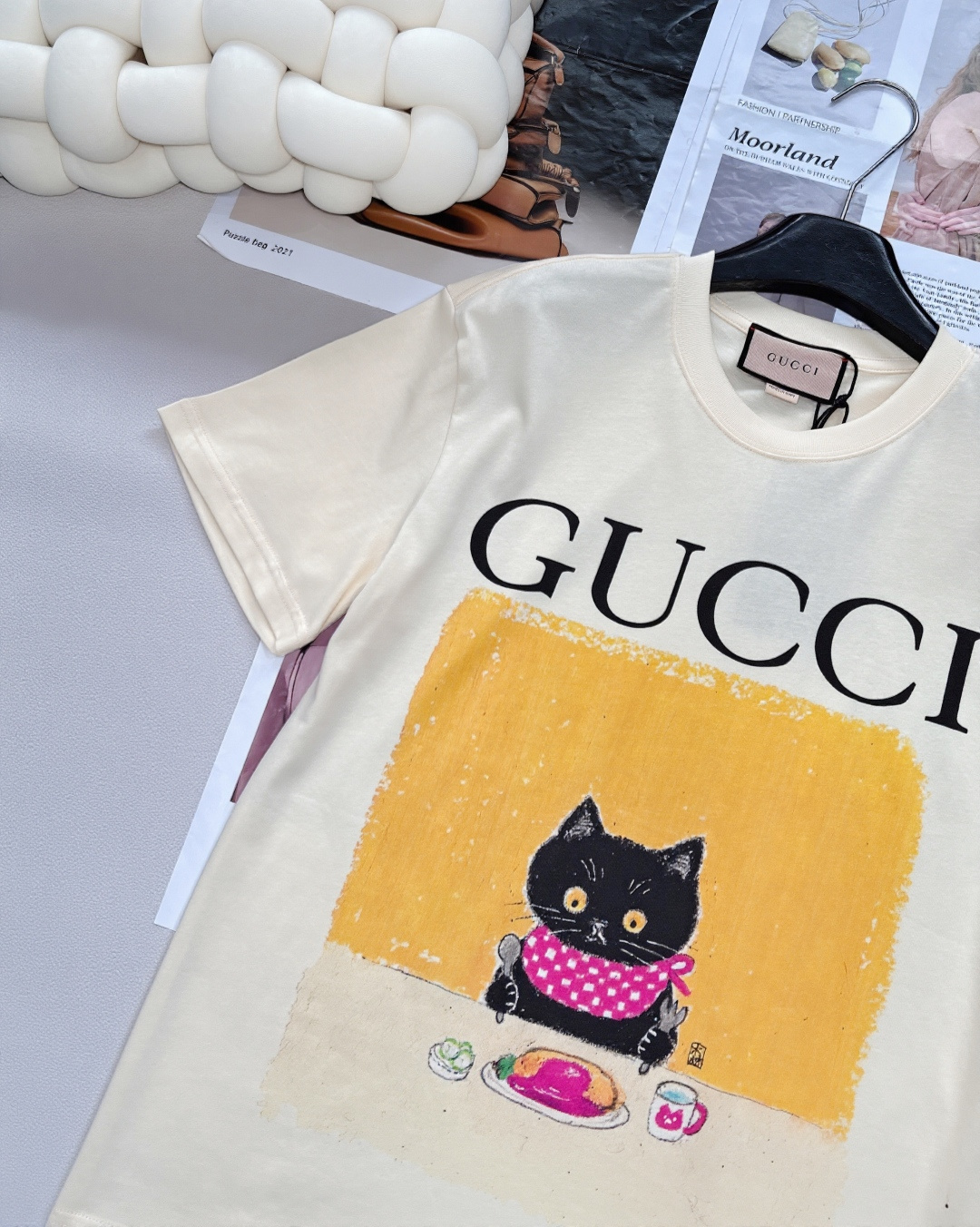 🆕 Gucci 可爱猫咪印花短袖T恤定制280克同缸染面料 手感非常舒服 上身亲肤舒适！！特别活力又阳光